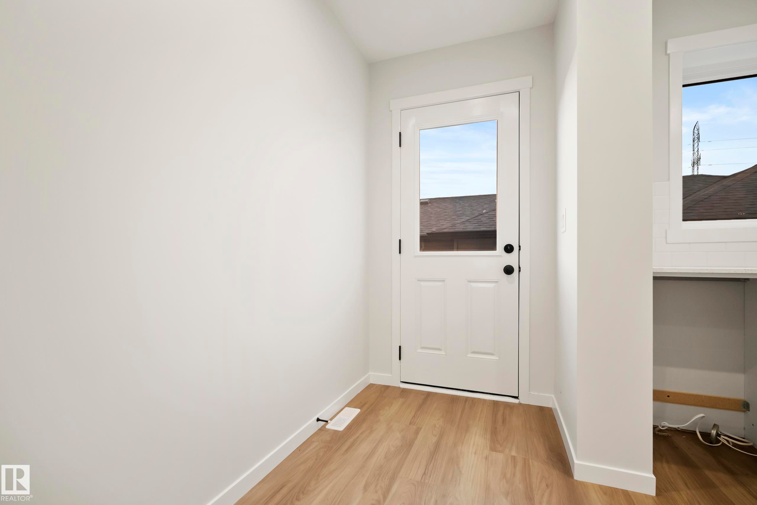17214 4 Street Nw, Edmonton, AB