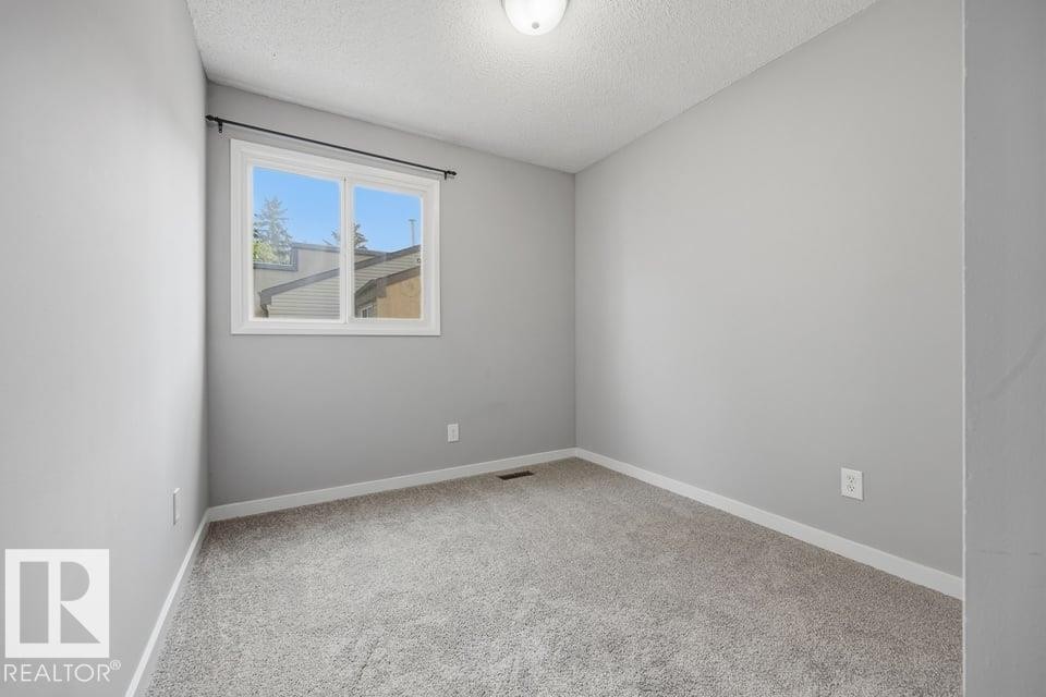 7143 180 Street Nw, Edmonton, AB