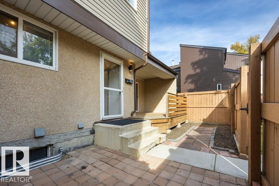7143 180 Street Nw, Edmonton, AB