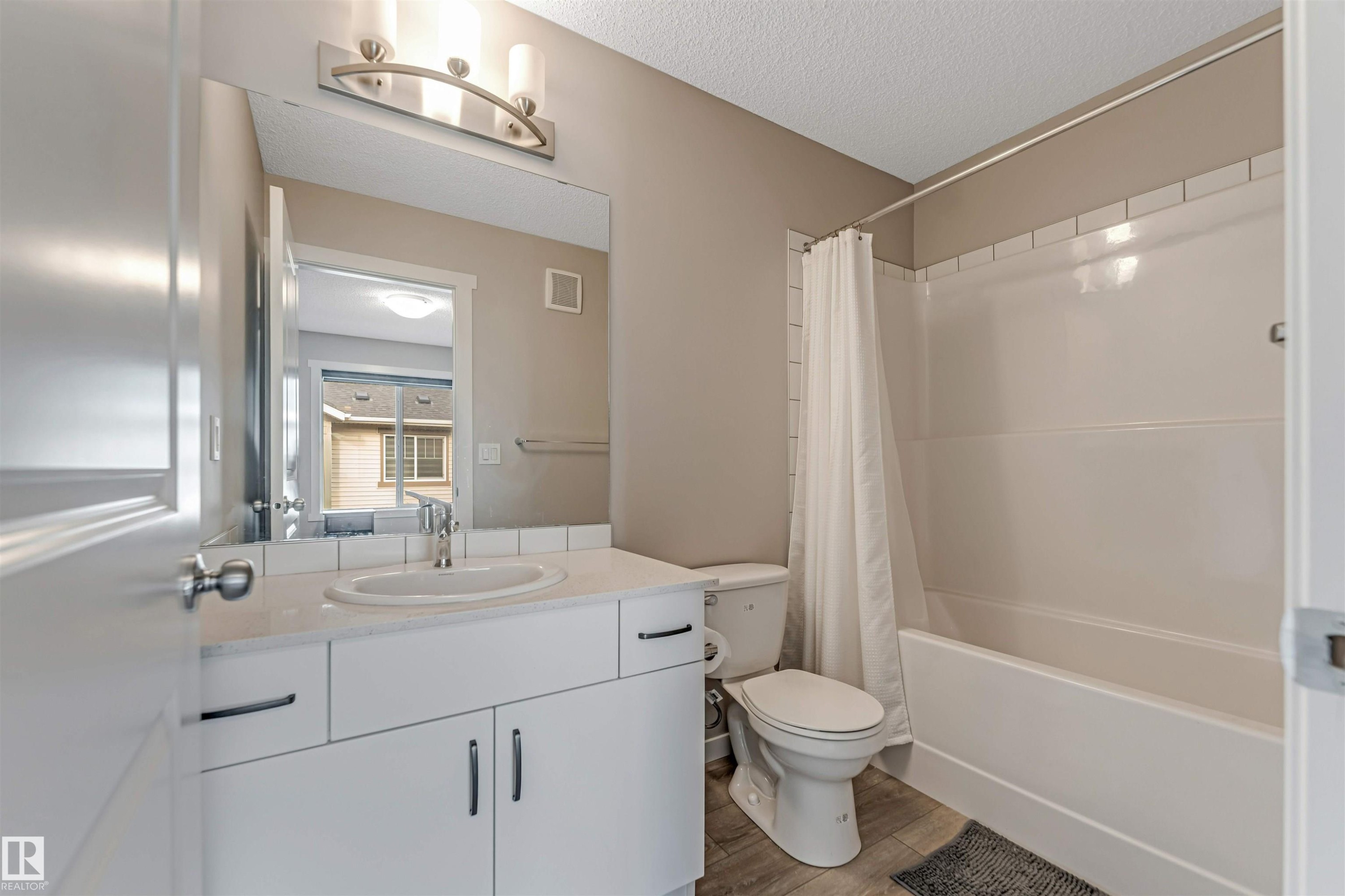 #110 1530 Tamarack Bv Nw, Edmonton, AB