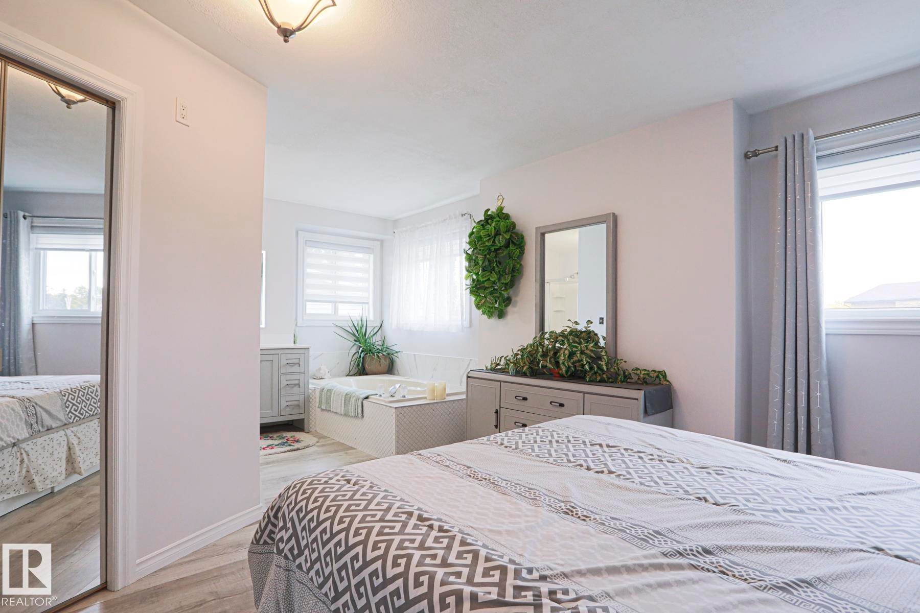 4424 124 Avenue Nw, Edmonton, AB