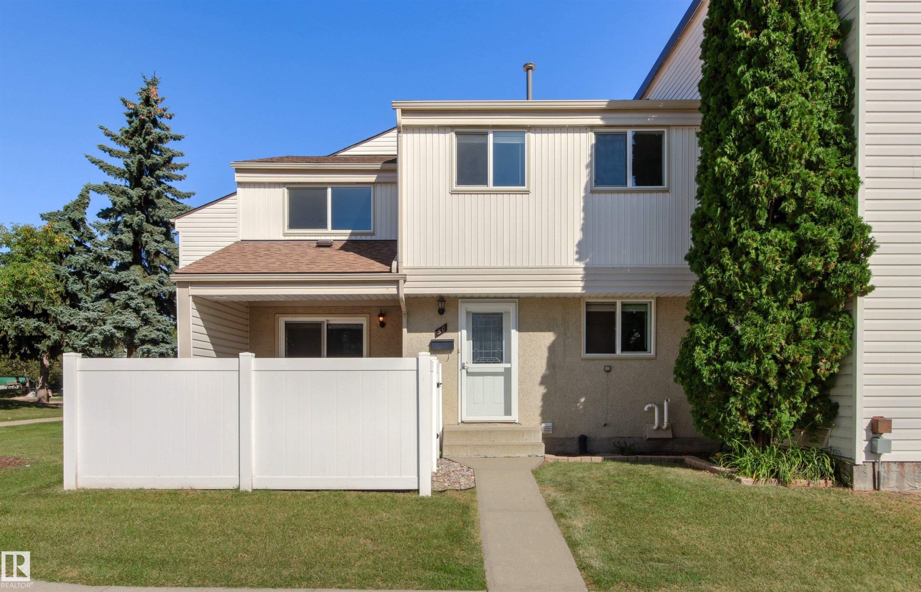 50 Woodvale Village Nw, Edmonton, AB