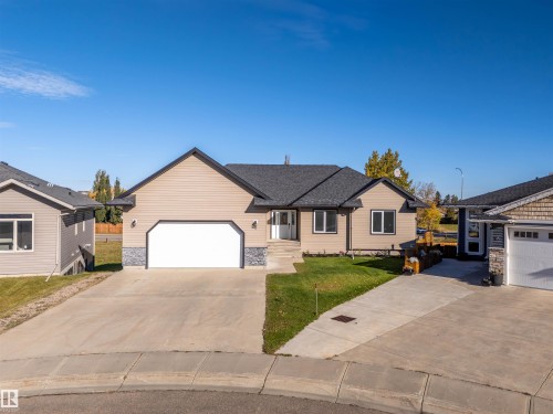 5 ASPEN Court   Cold Lake, AB T9M 0G2