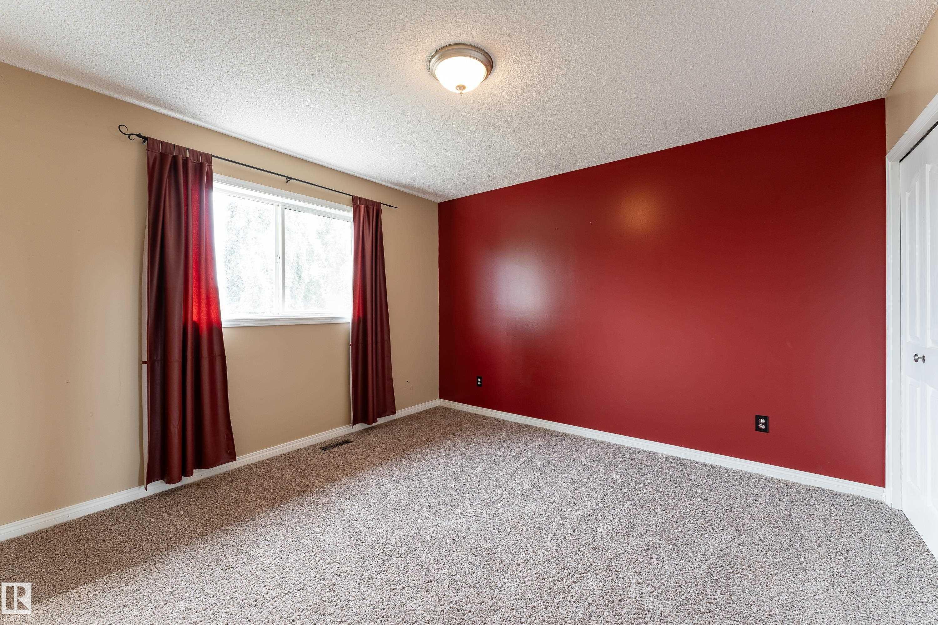 55 Catalina Drive, Sherwood Park, AB