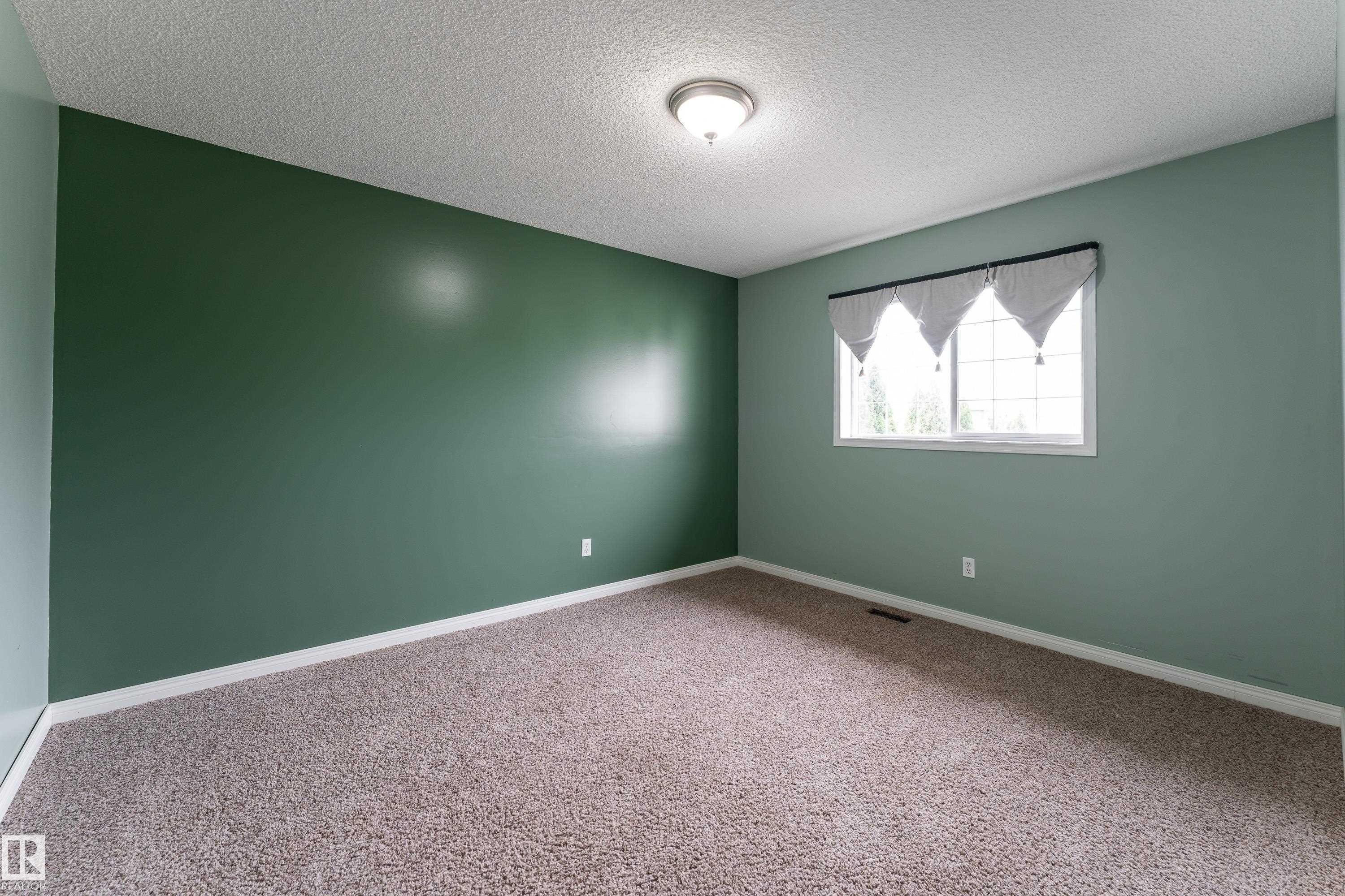 55 Catalina Drive, Sherwood Park, AB