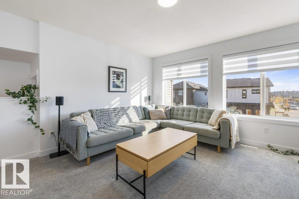56 Raspberry Road, St. Albert, AB