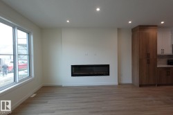 224 28 street SW Edmonton, AB T6X 3E4