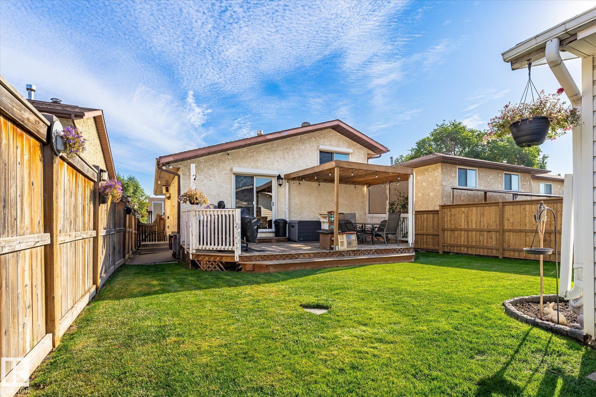 4328 38 Street Nw, Edmonton, AB