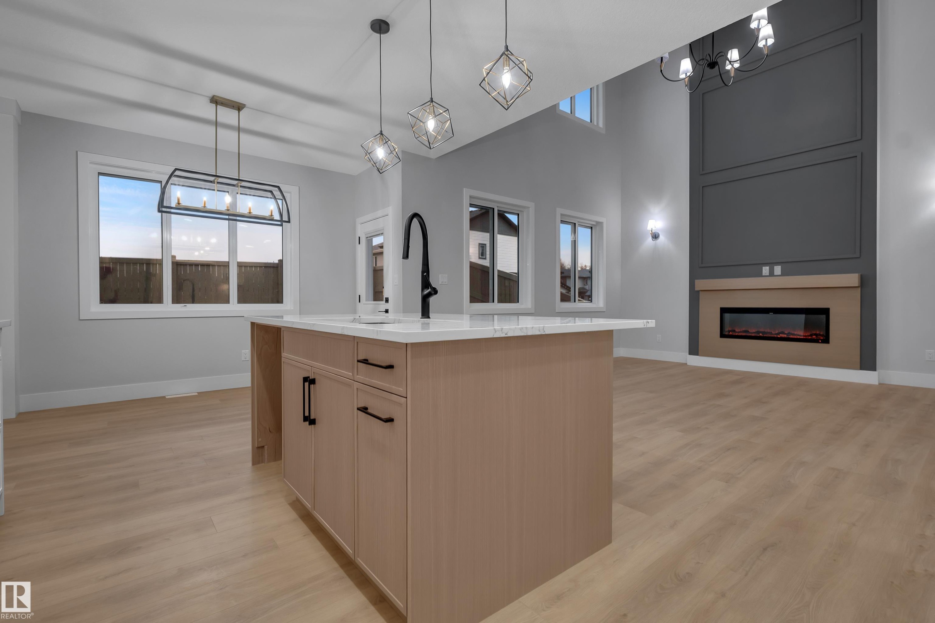 717 Astoria Way, Devon, AB