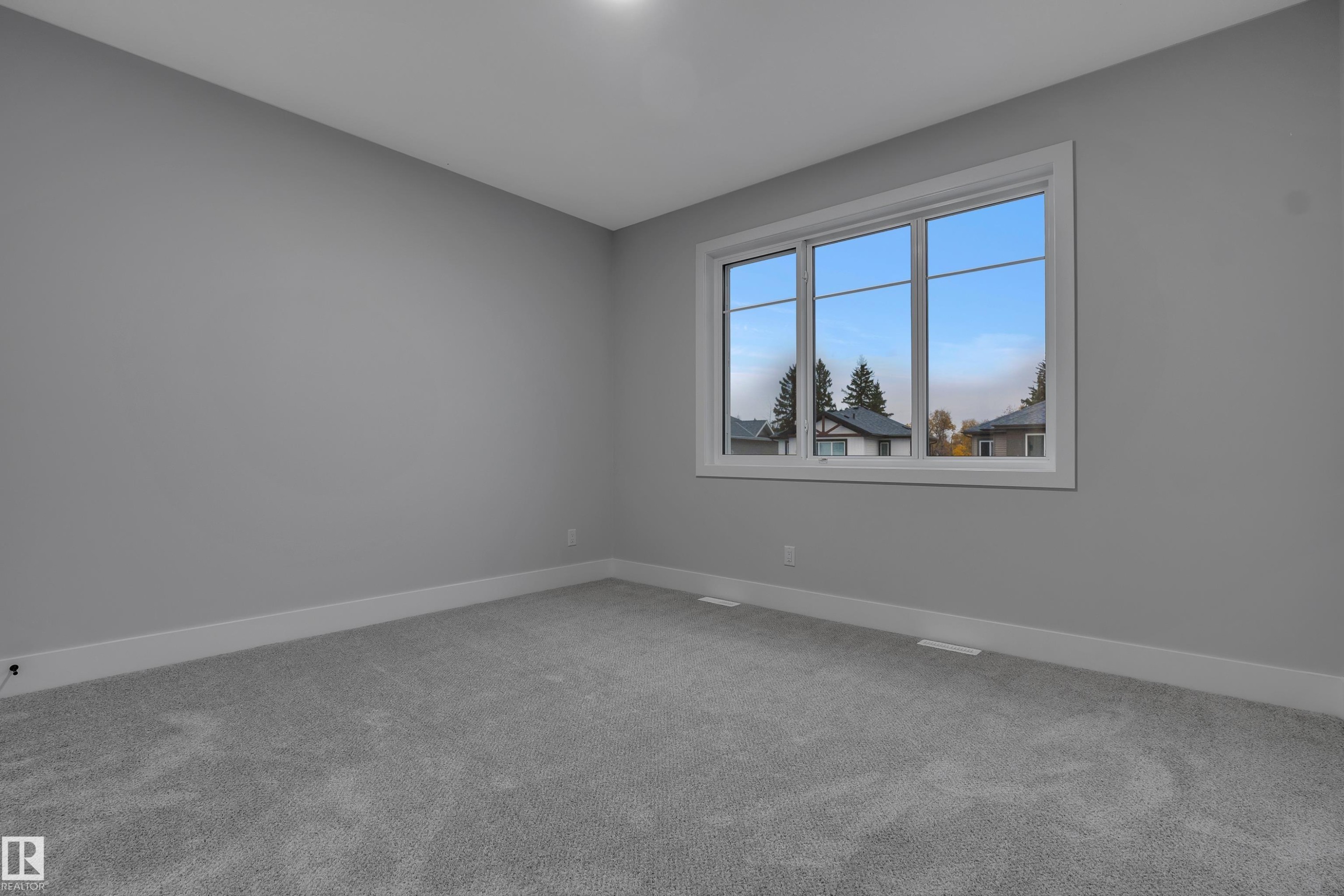 717 Astoria Way, Devon, AB