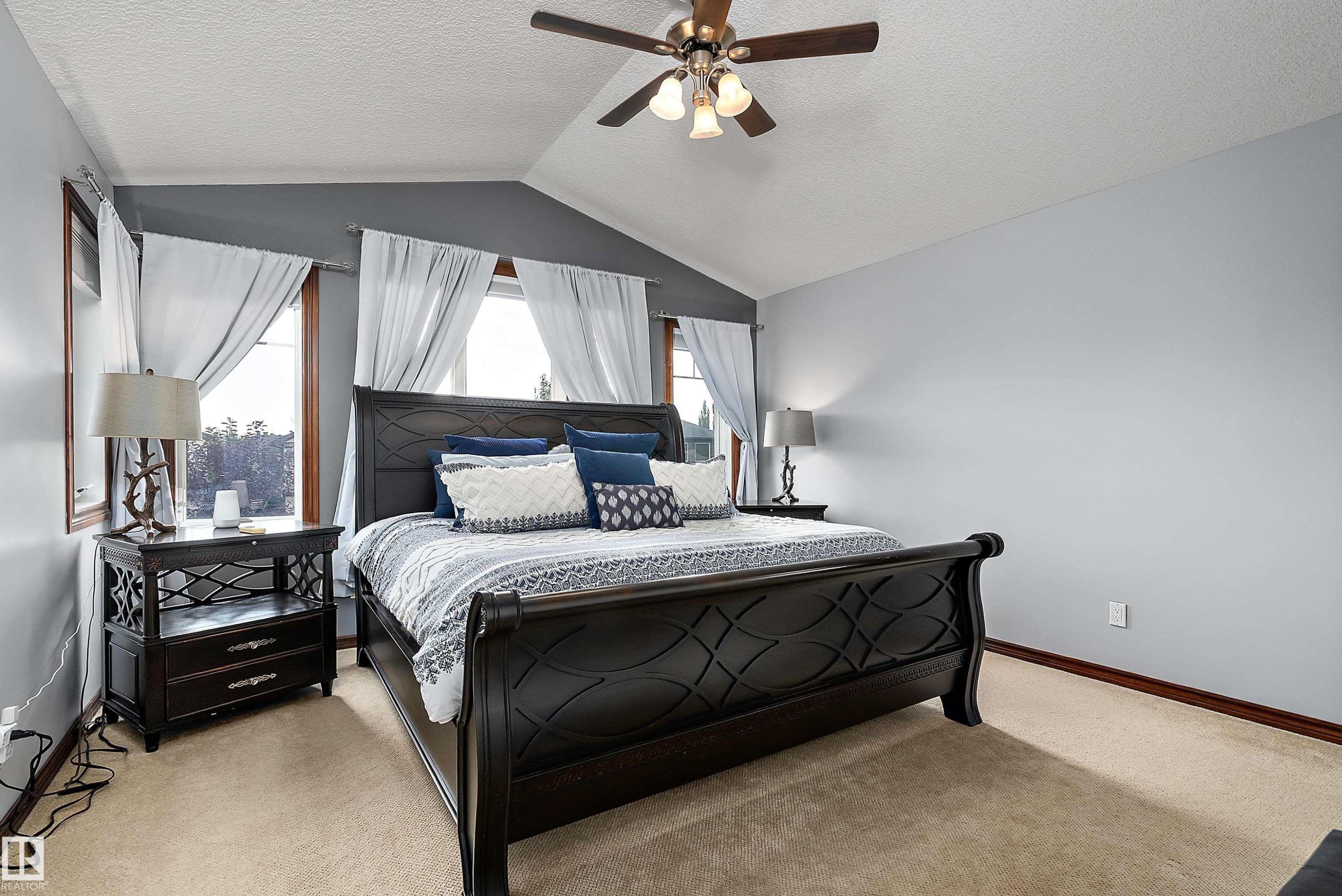 87 Lamplight Drive, Spruce Grove, AB