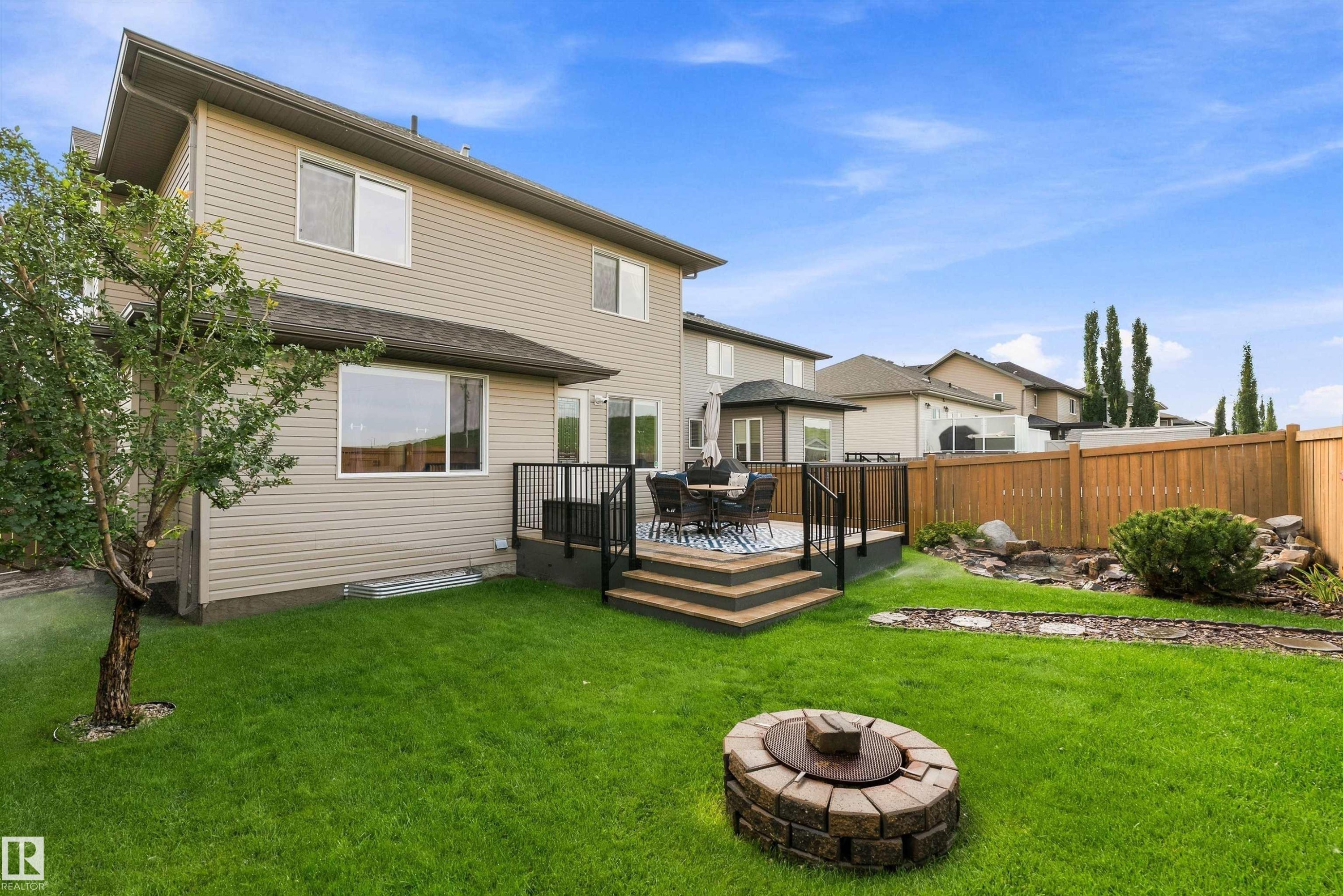 87 Lamplight Drive, Spruce Grove, AB