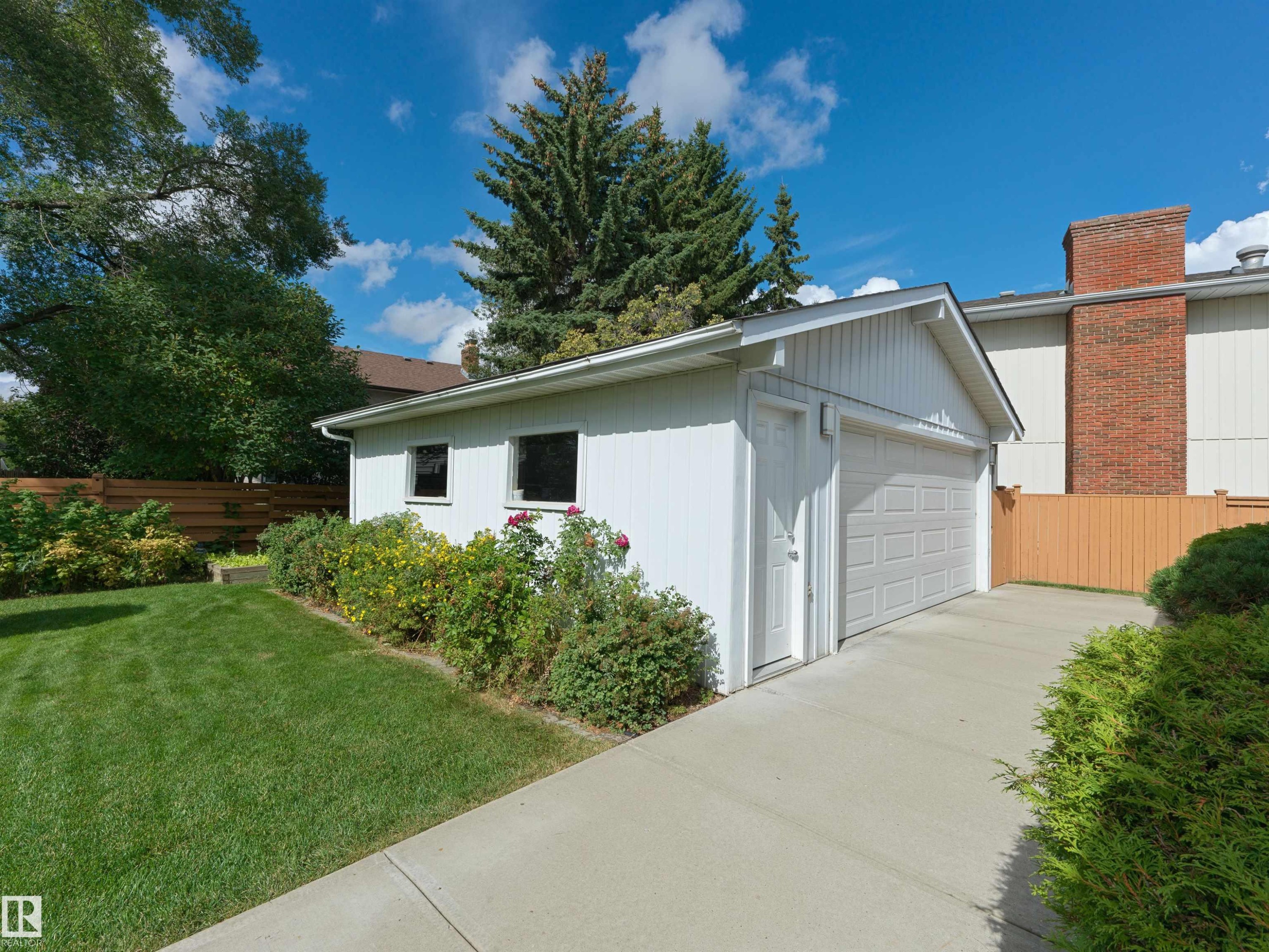28 Westridge Crescent Nw, Edmonton, AB
