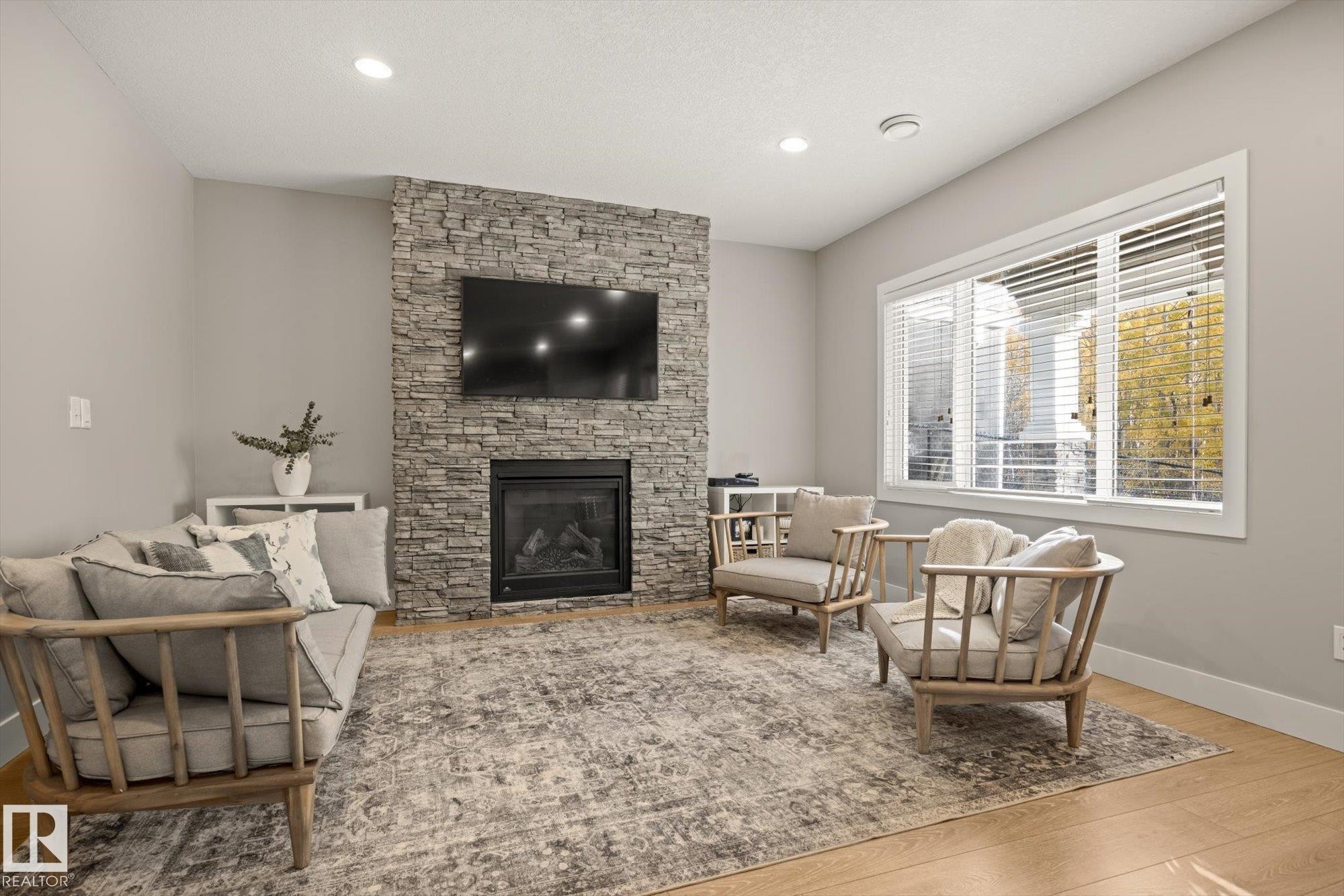 3363 Chickadee Drive Nw, Edmonton, AB