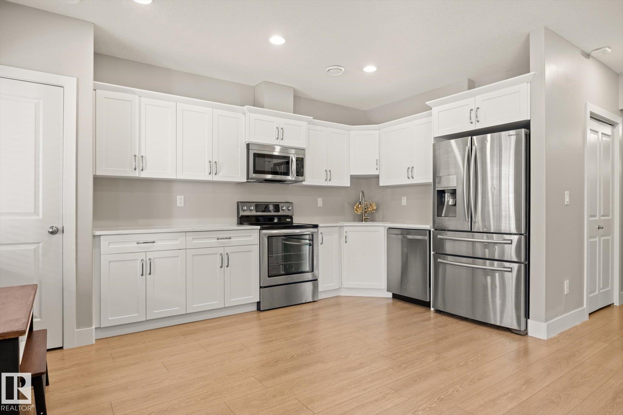 3363 Chickadee Drive Nw, Edmonton, AB