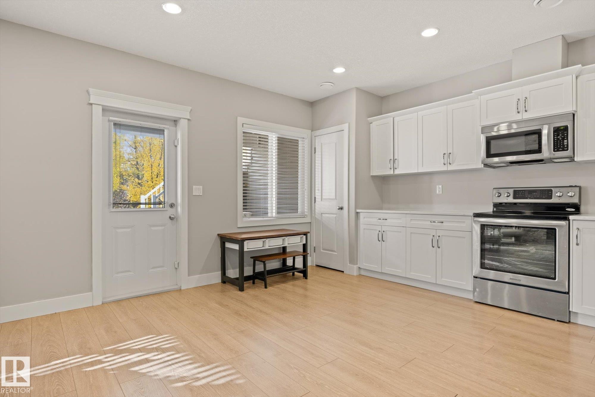 3363 Chickadee Drive Nw, Edmonton, AB