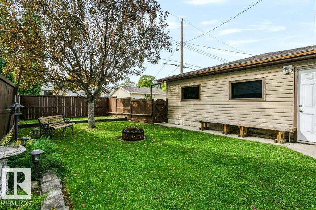 8104 162 Street Nw, Edmonton, AB