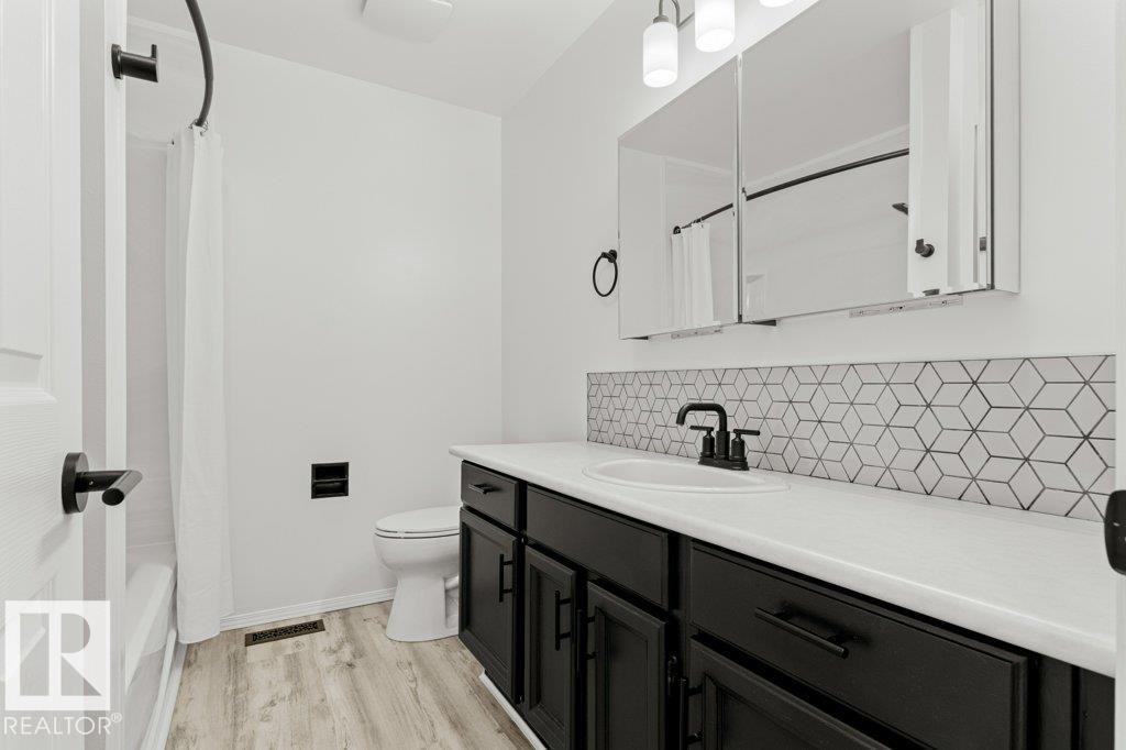 11343 22 Avenue Nw, Edmonton, AB
