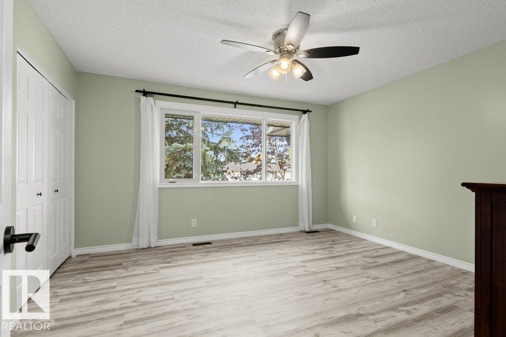 11343 22 Avenue Nw, Edmonton, AB