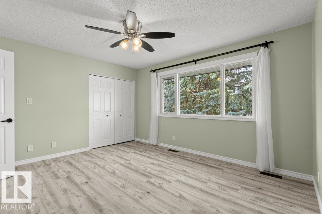 11343 22 Avenue Nw, Edmonton, AB