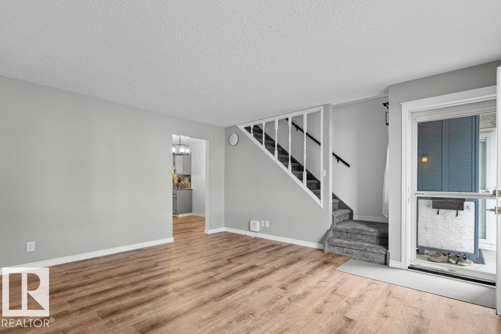 11343 22 Avenue Nw, Edmonton, AB