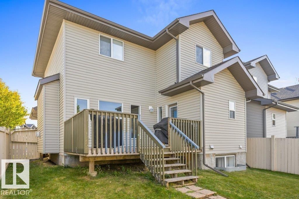 9056 Shaw Way Sw, Edmonton, AB