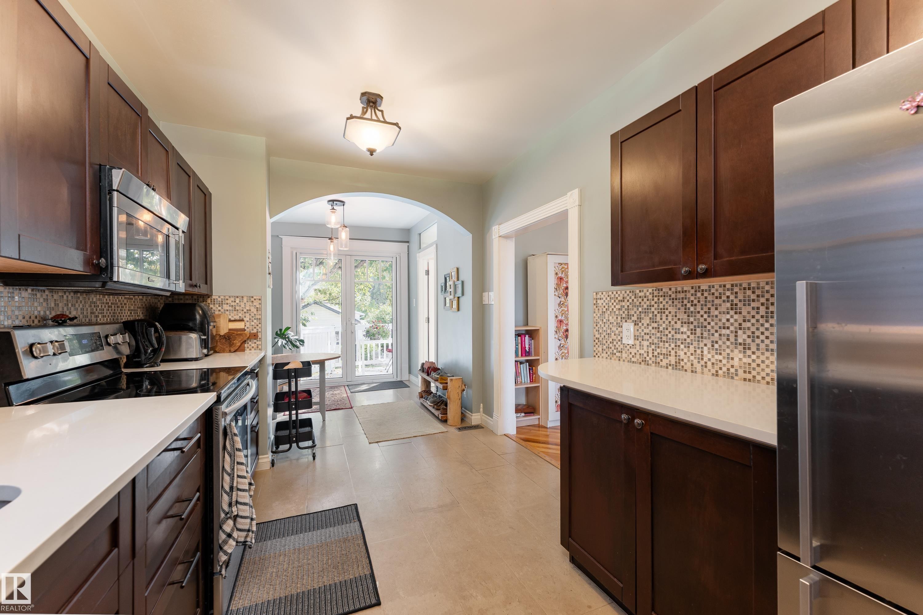 11225 127 Street Nw, Edmonton, AB