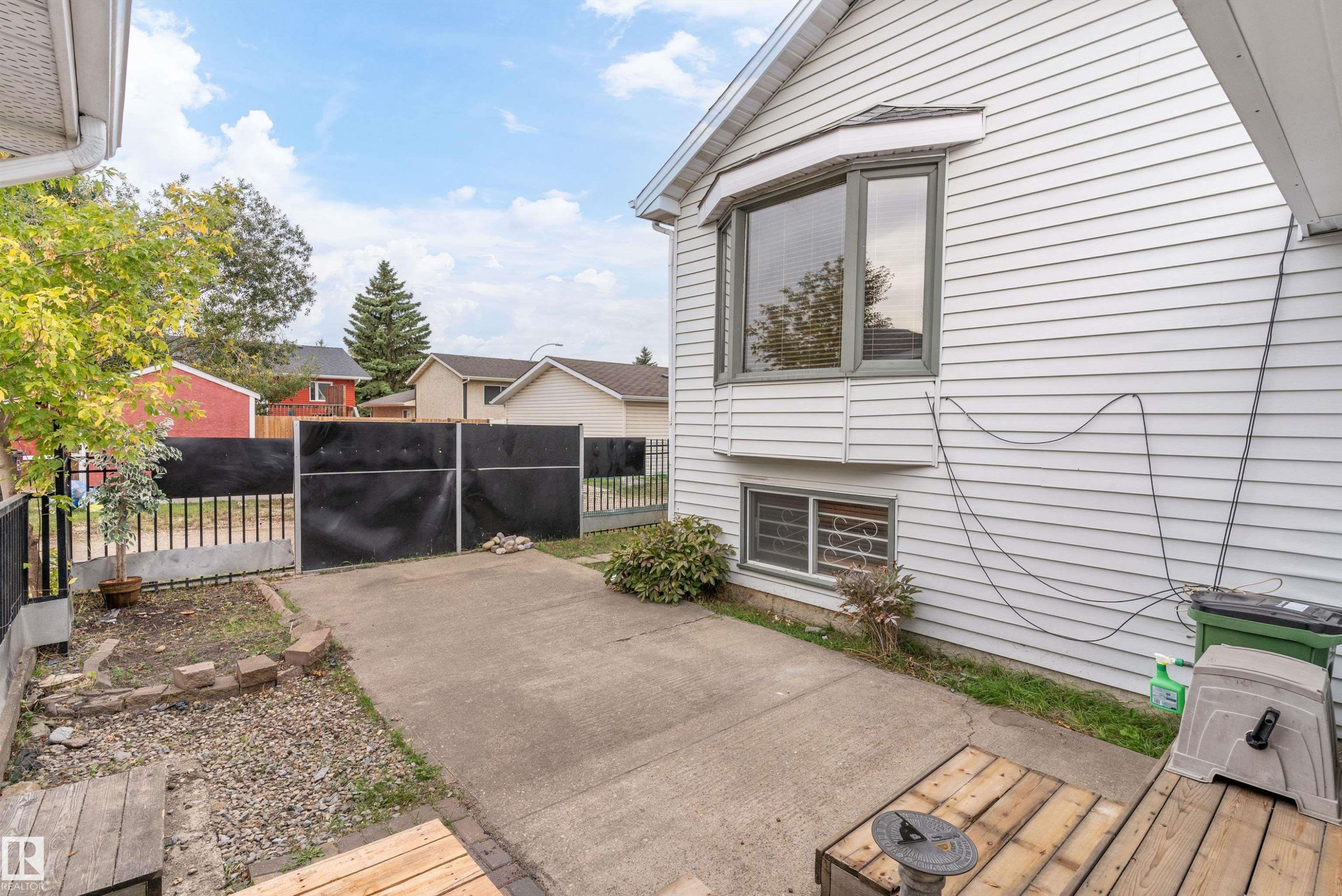 Additional content - 18739 72 Avenue Nw, Edmonton, AB