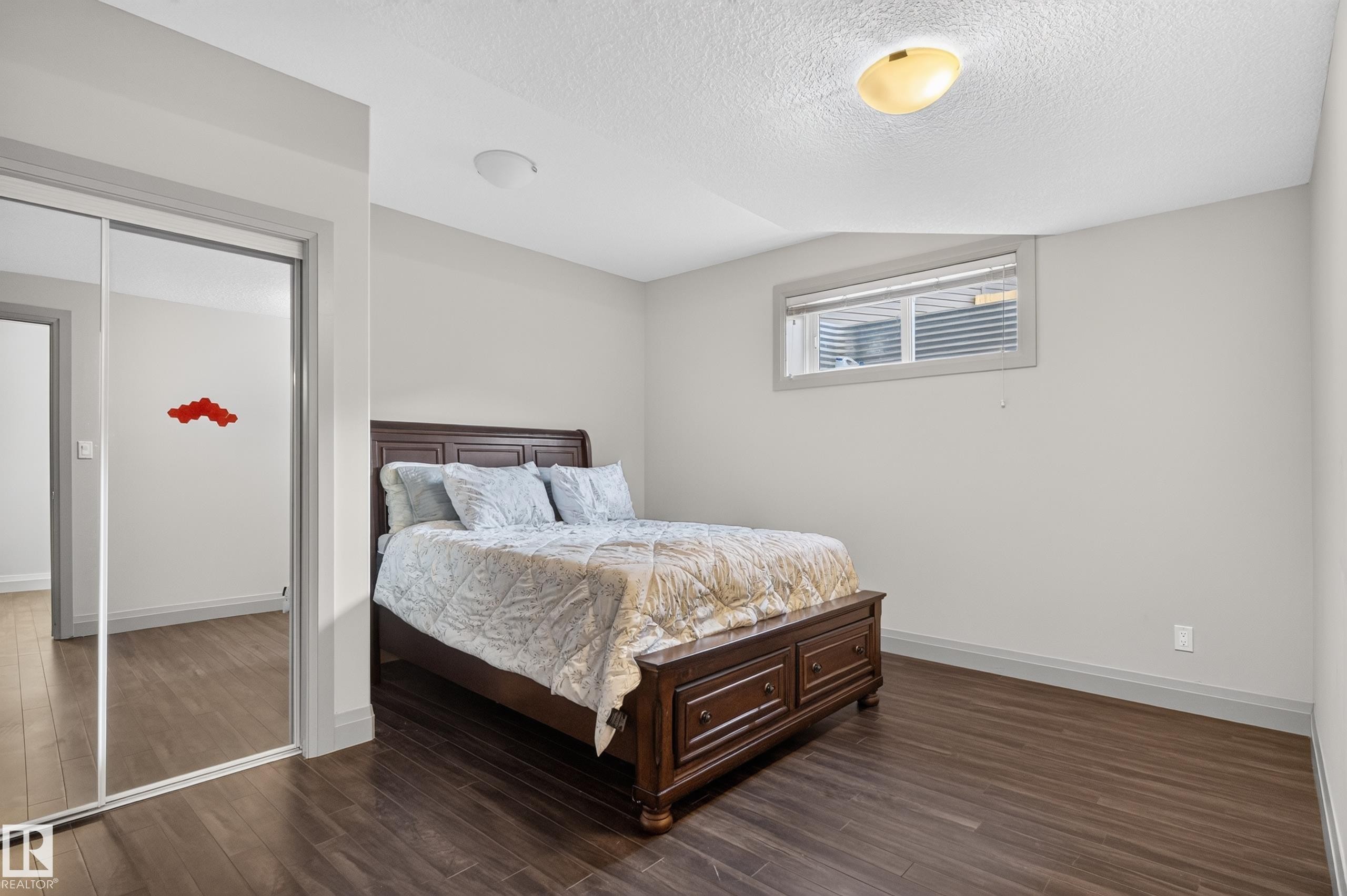2433 Ashcraft Crescent Sw, Edmonton, AB