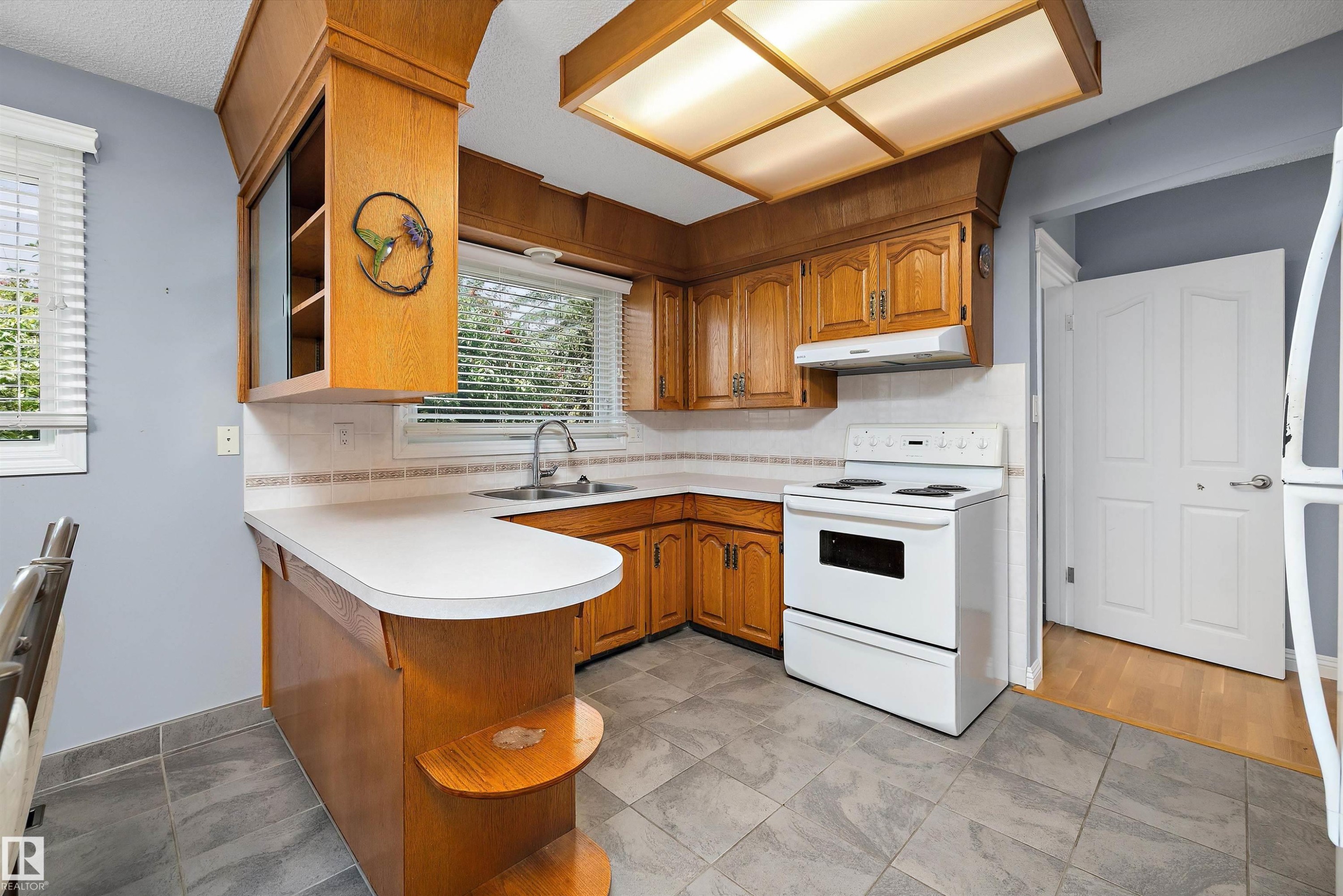 13304 73 Street Nw, Edmonton, AB