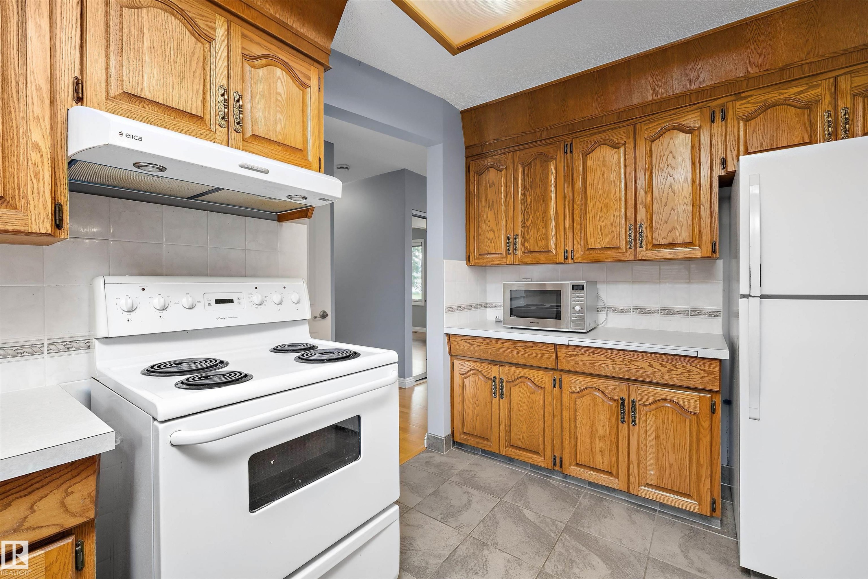 13304 73 Street Nw, Edmonton, AB