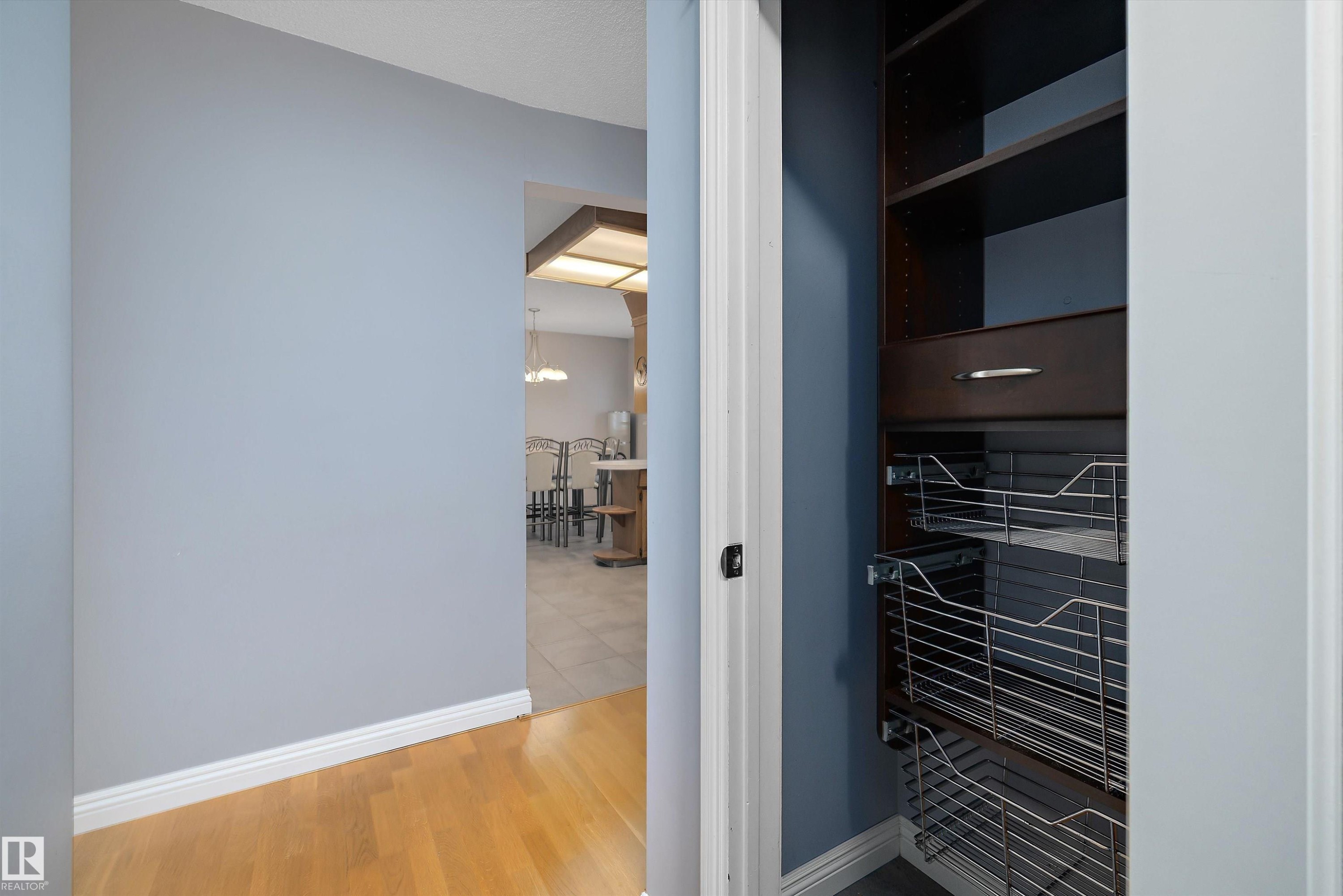 13304 73 Street Nw, Edmonton, AB