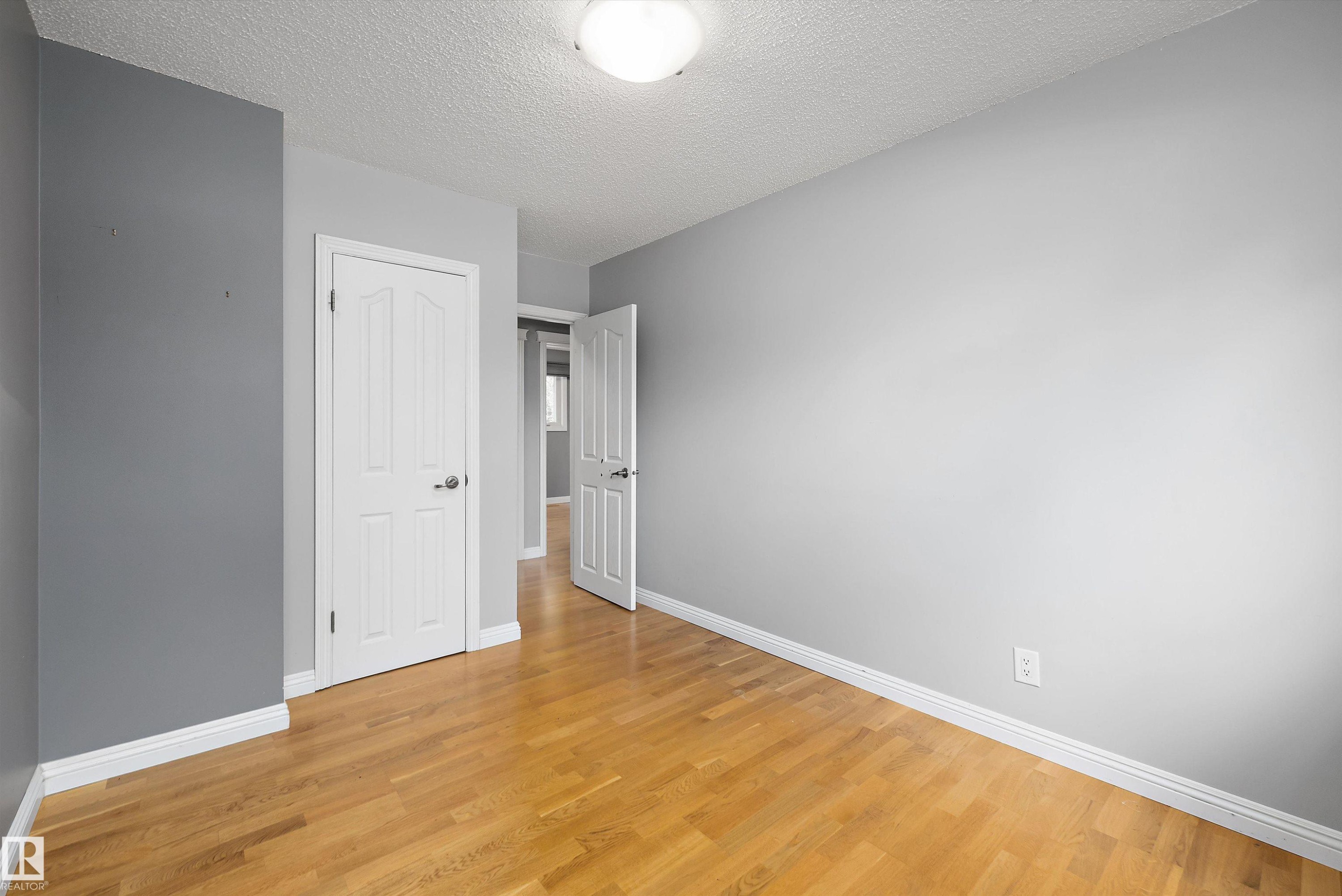 13304 73 Street Nw, Edmonton, AB