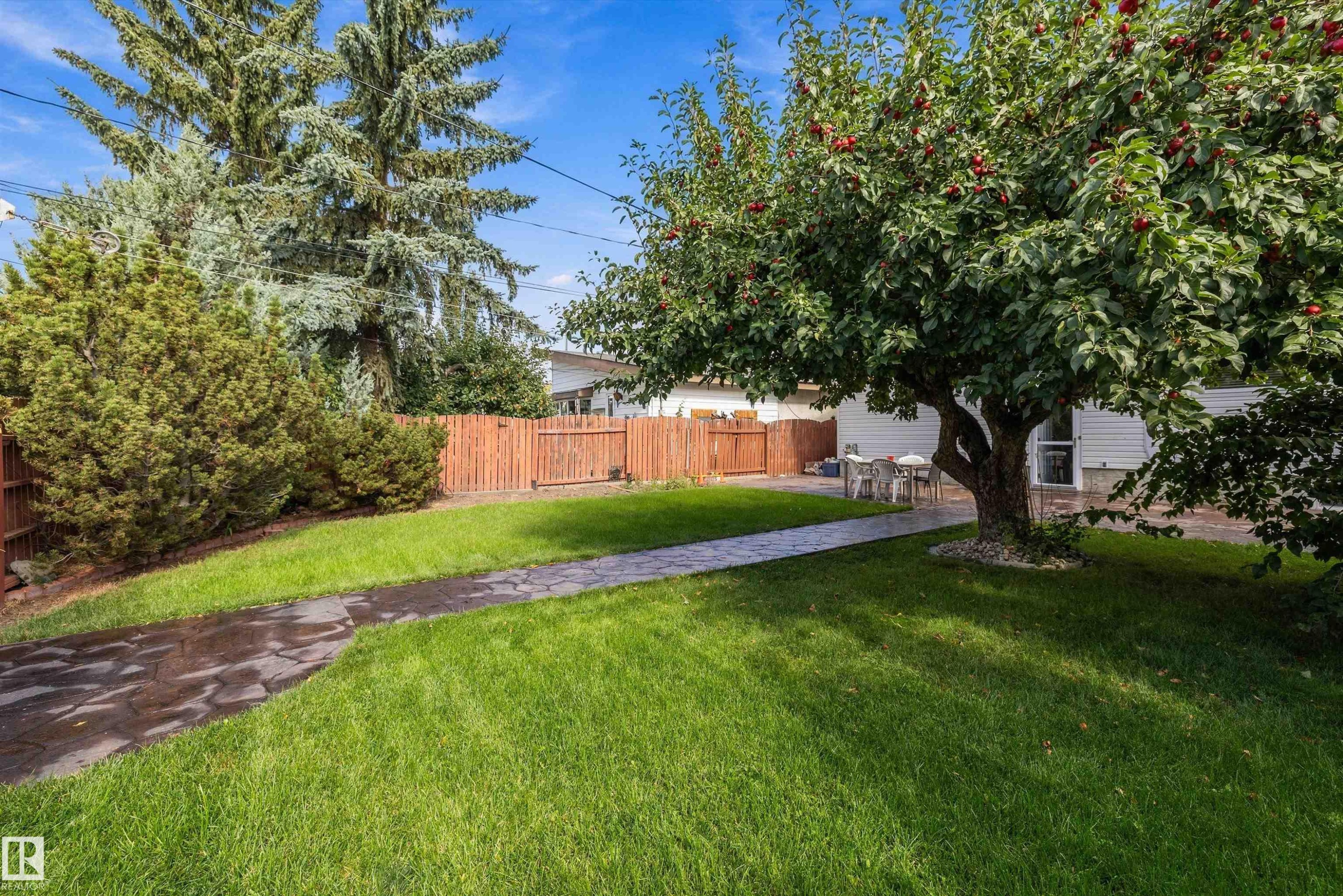 13304 73 Street Nw, Edmonton, AB