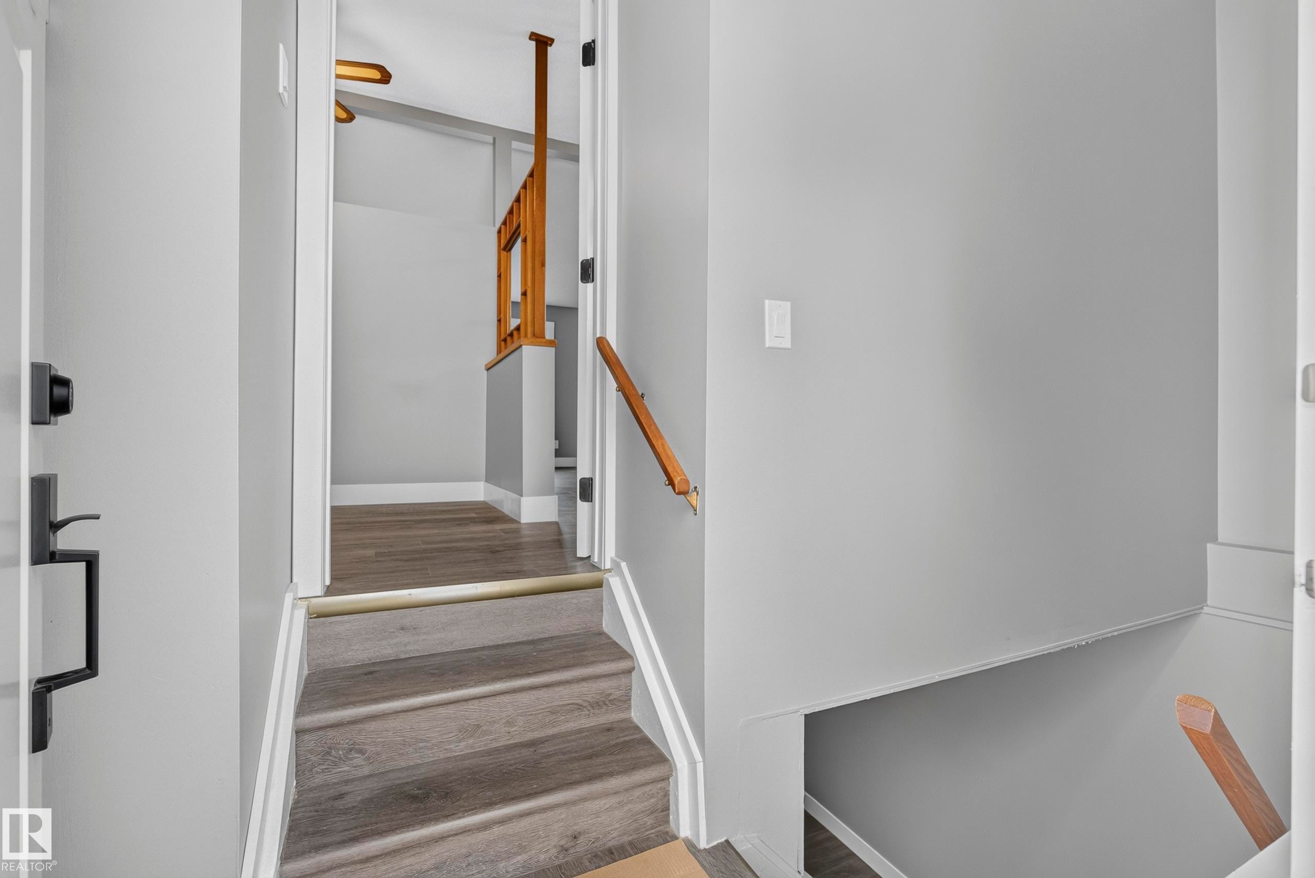 25 Milburn Crescent, Sherwood Park, AB