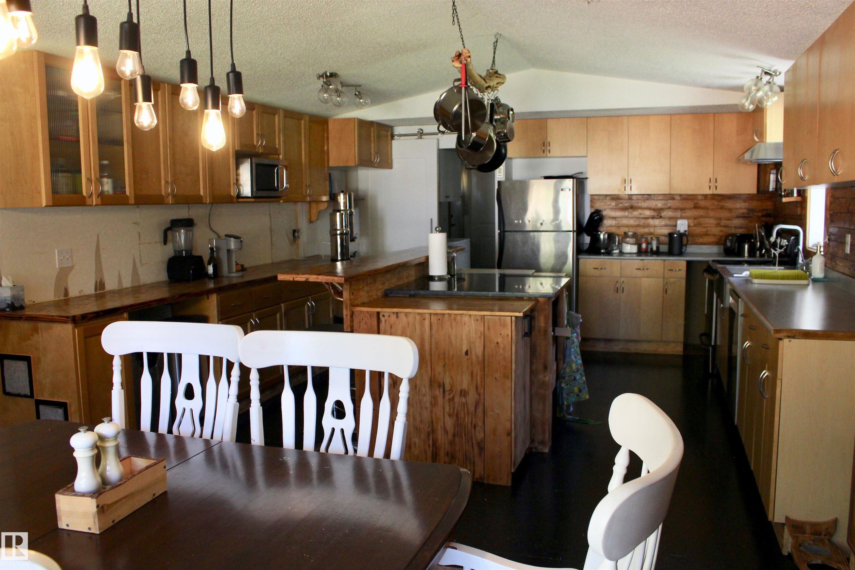624072 Rge Road 241, Rural Athabasca County, AB