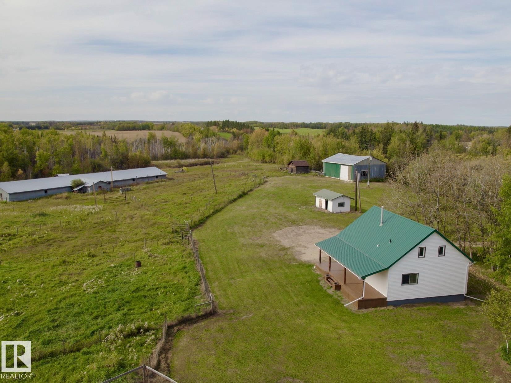 4211 Twp Rd 580, Rural Barrhead County, AB