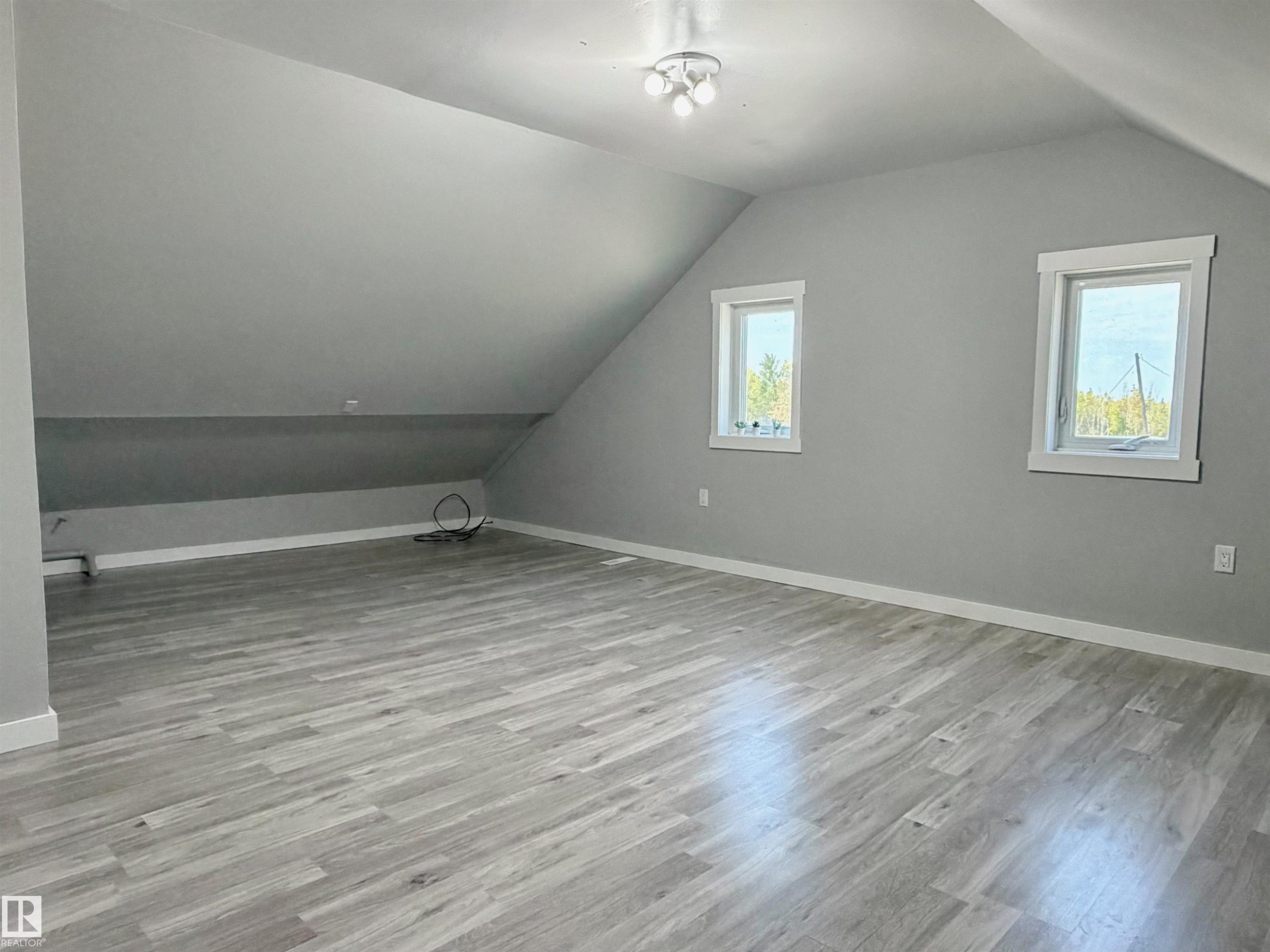 4211 Twp Rd 580, Rural Barrhead County, AB