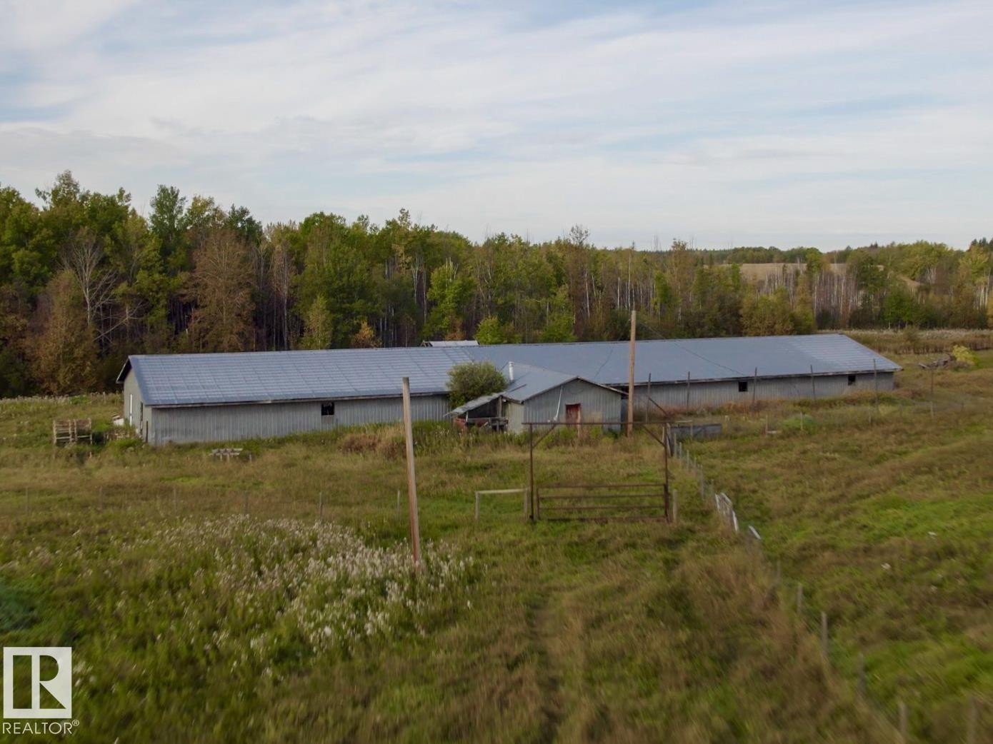 4211 Twp Rd 580, Rural Barrhead County, AB