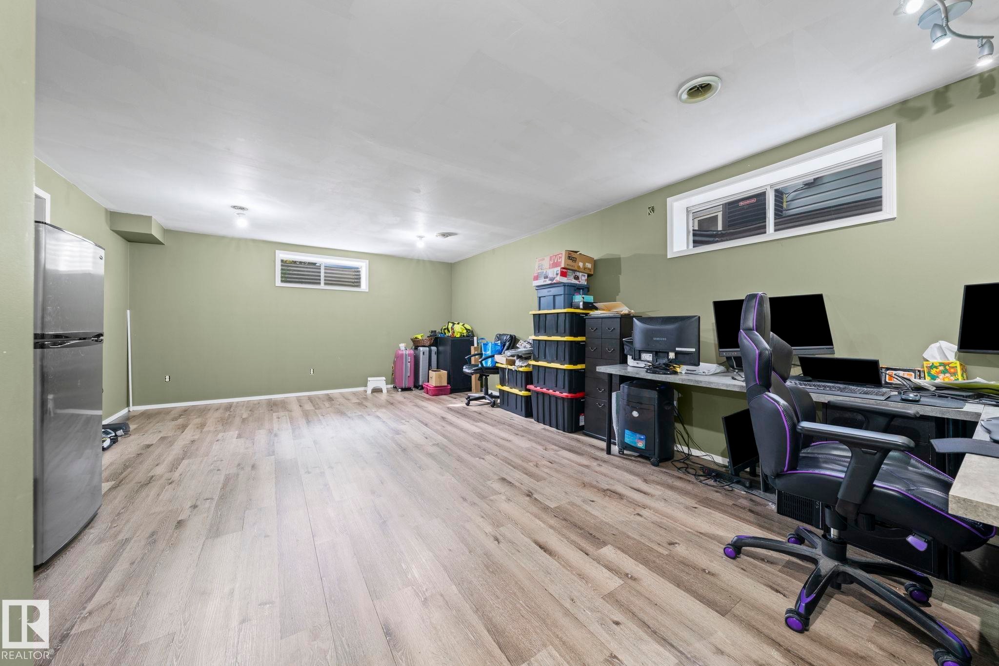 3113 41A Avenue Nw, Edmonton, AB