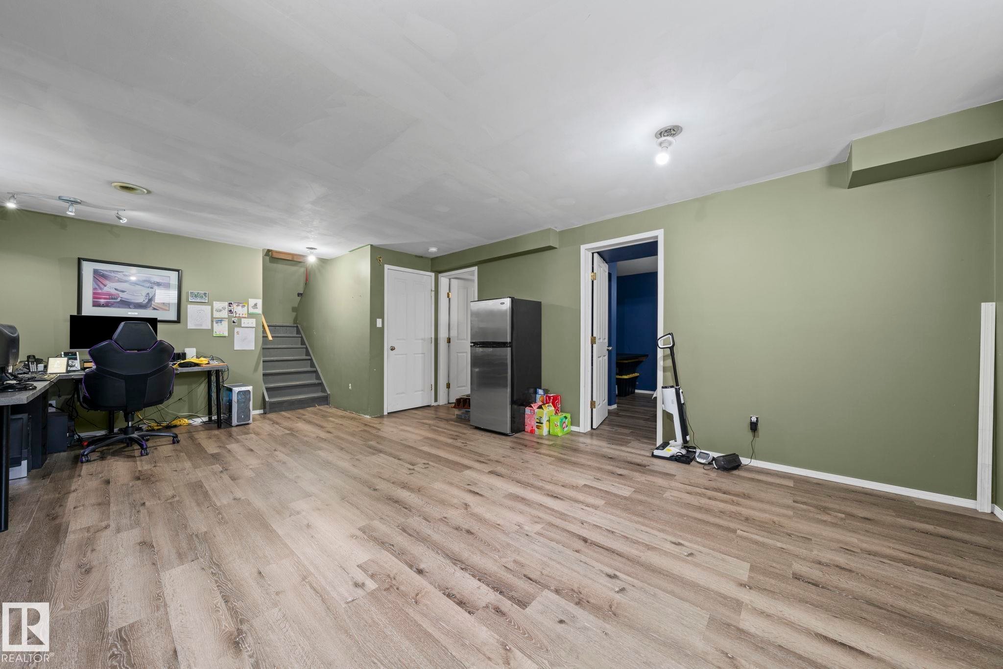 3113 41A Avenue Nw, Edmonton, AB