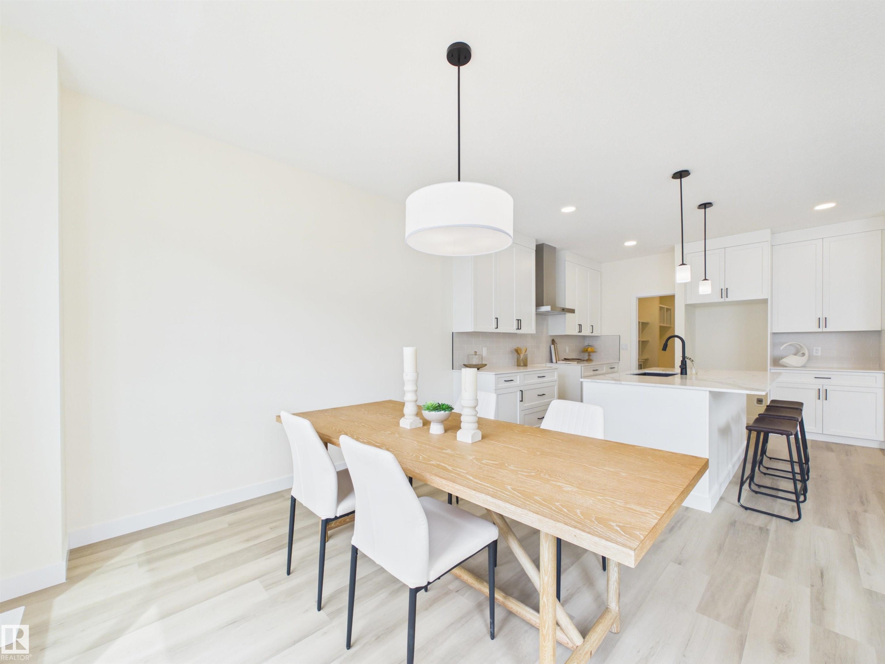 223 Ravine Drive, Devon, AB