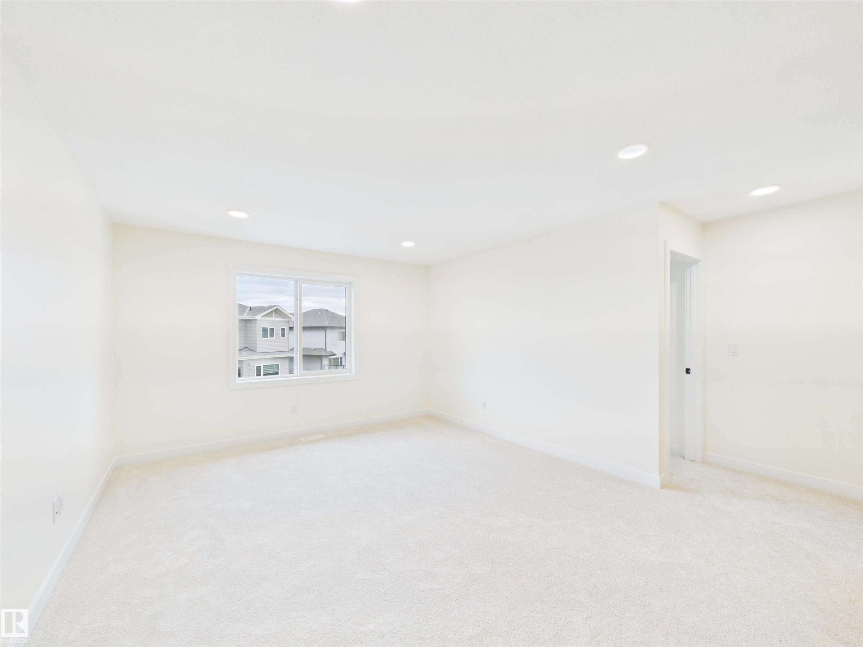 223 Ravine Drive, Devon, AB