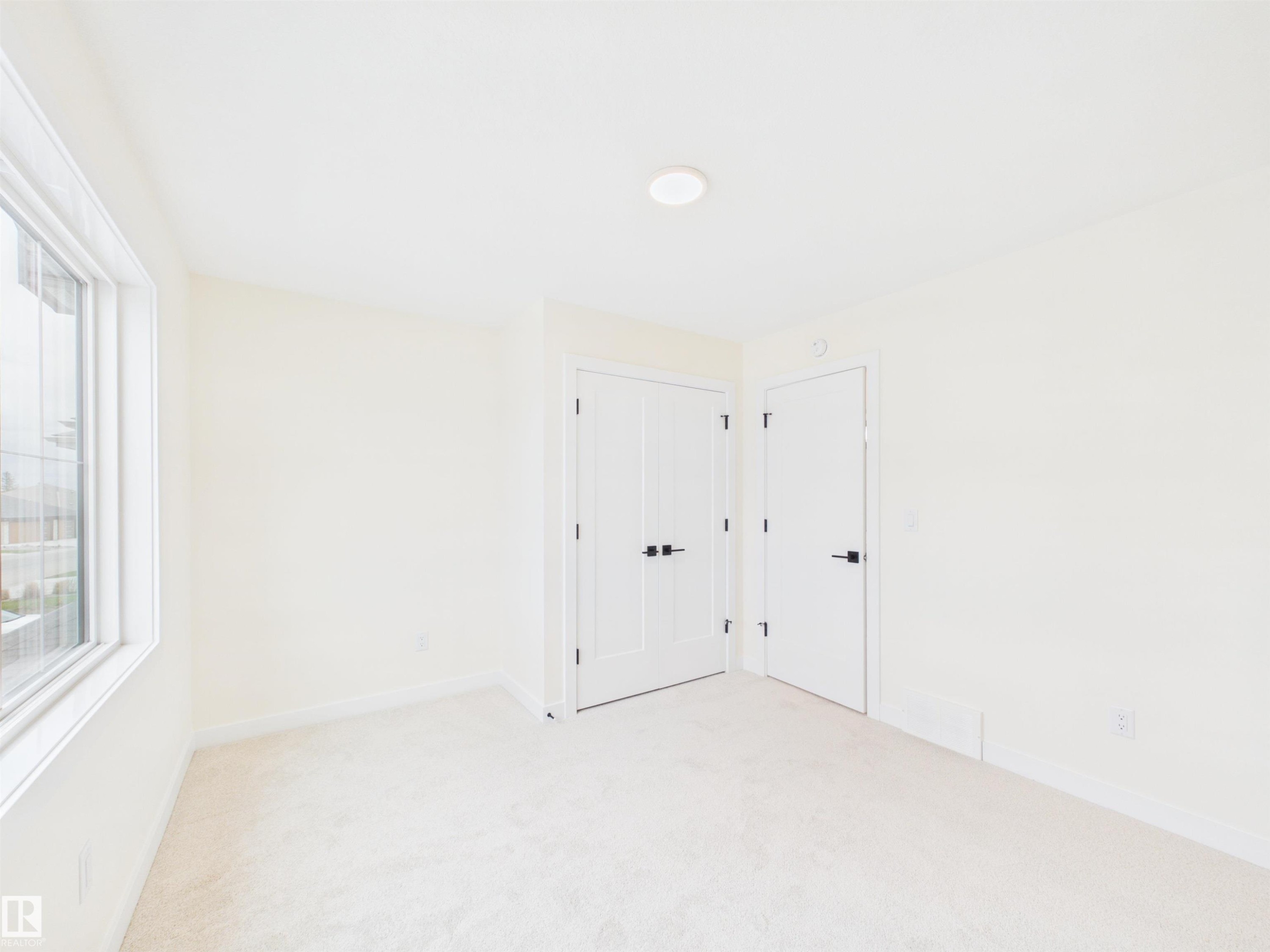 223 Ravine Drive, Devon, AB