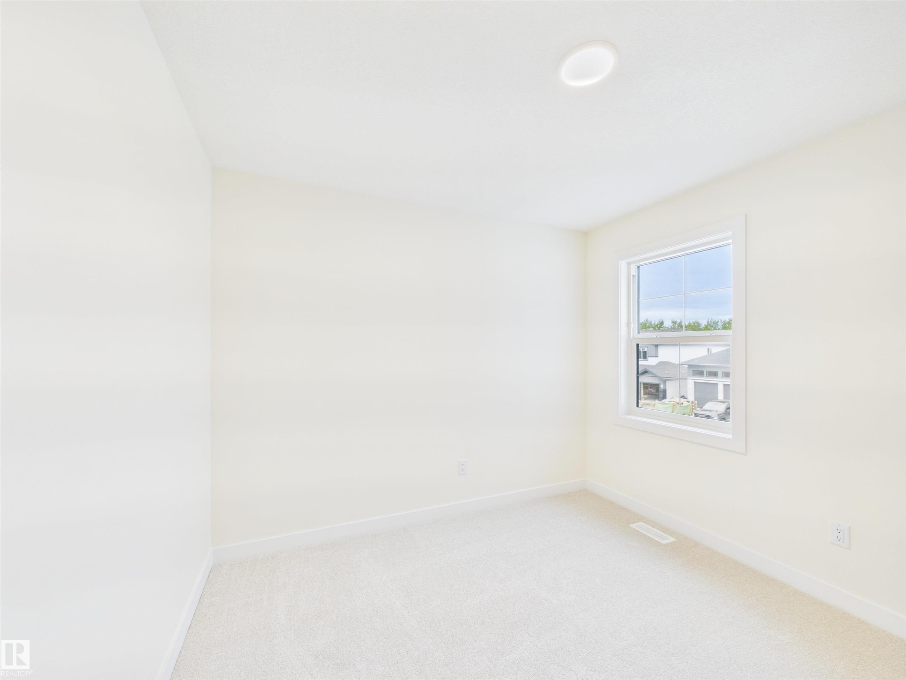 223 Ravine Drive, Devon, AB