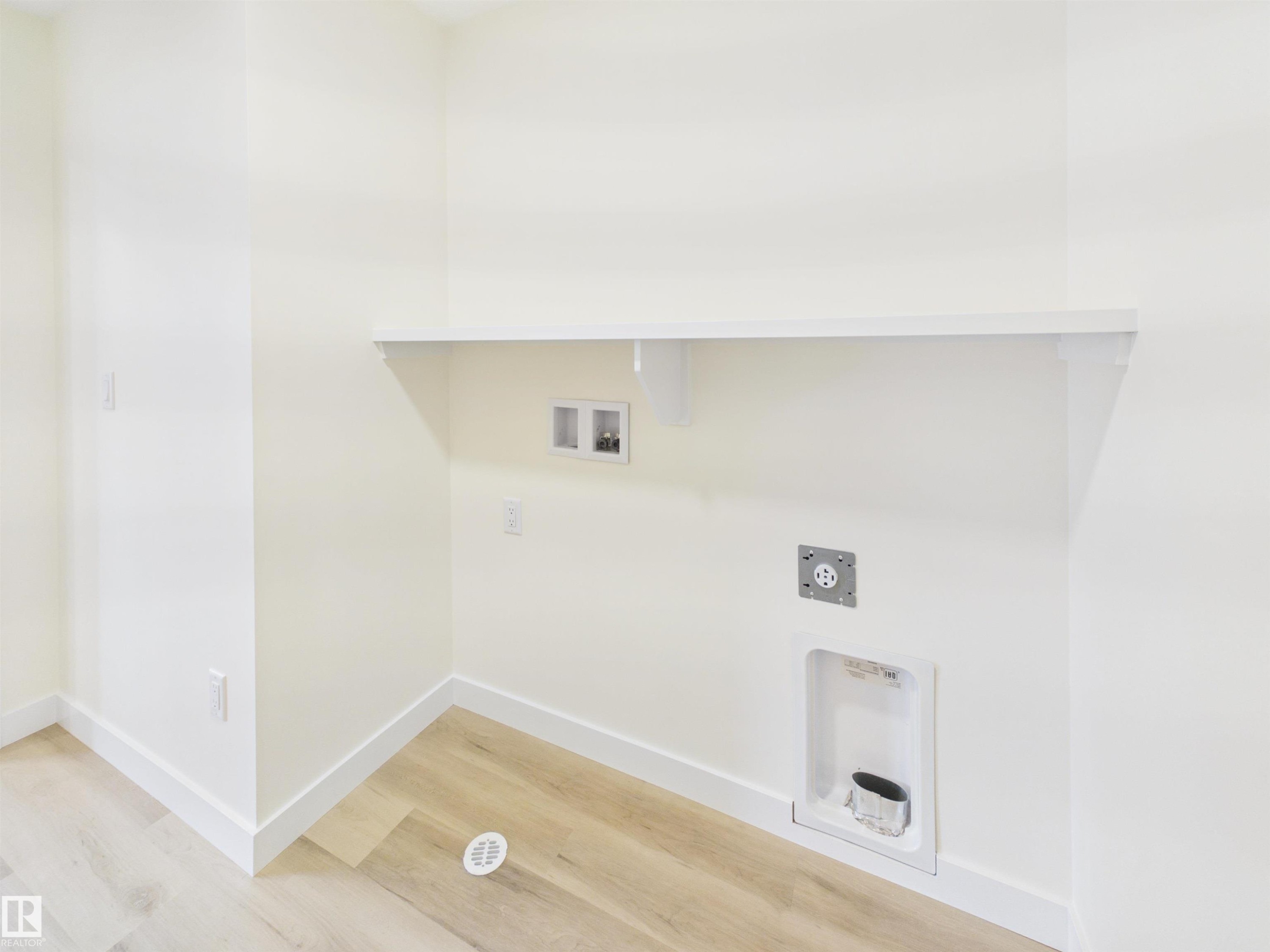 223 Ravine Drive, Devon, AB