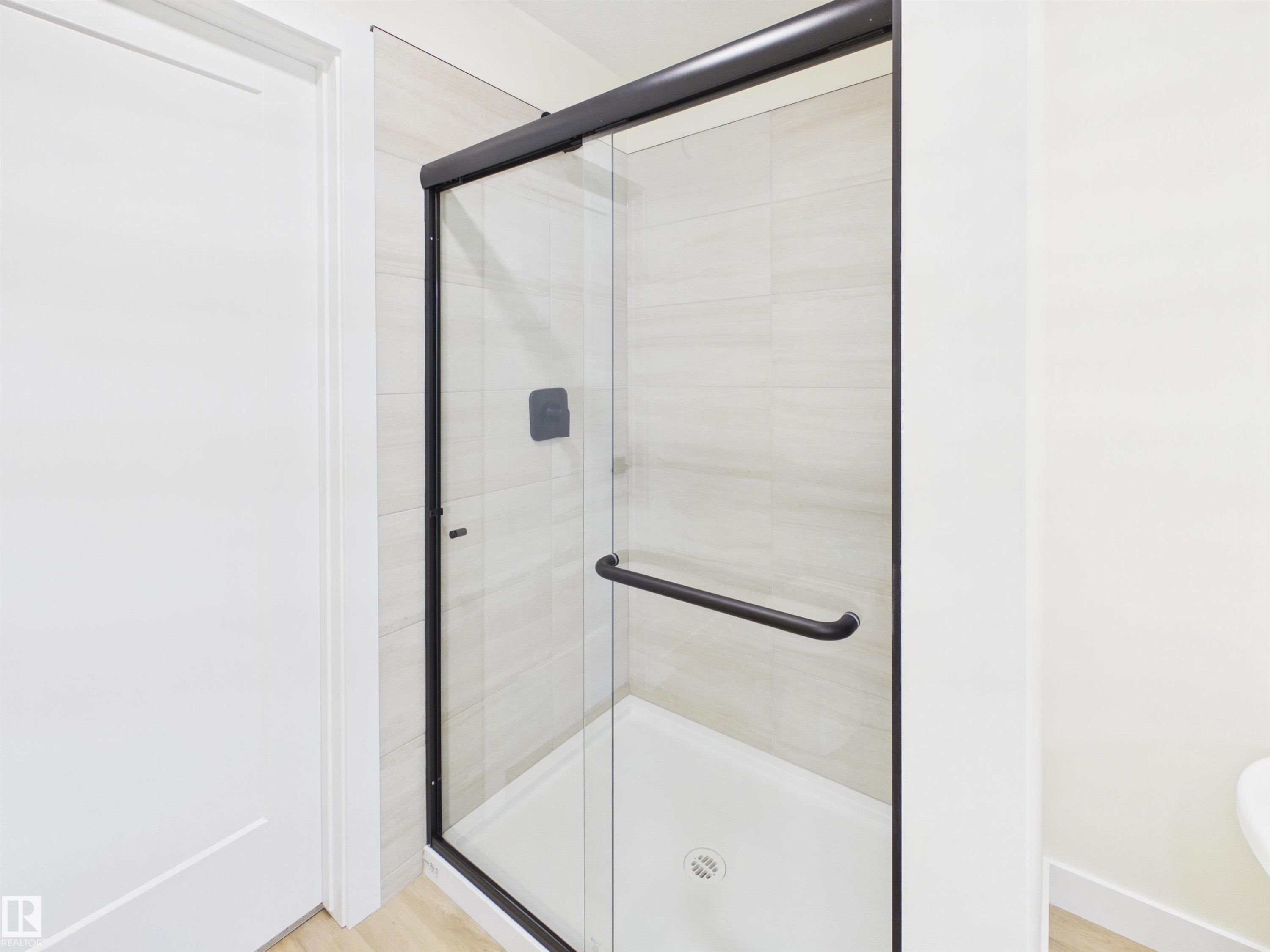 223 Ravine Drive, Devon, AB