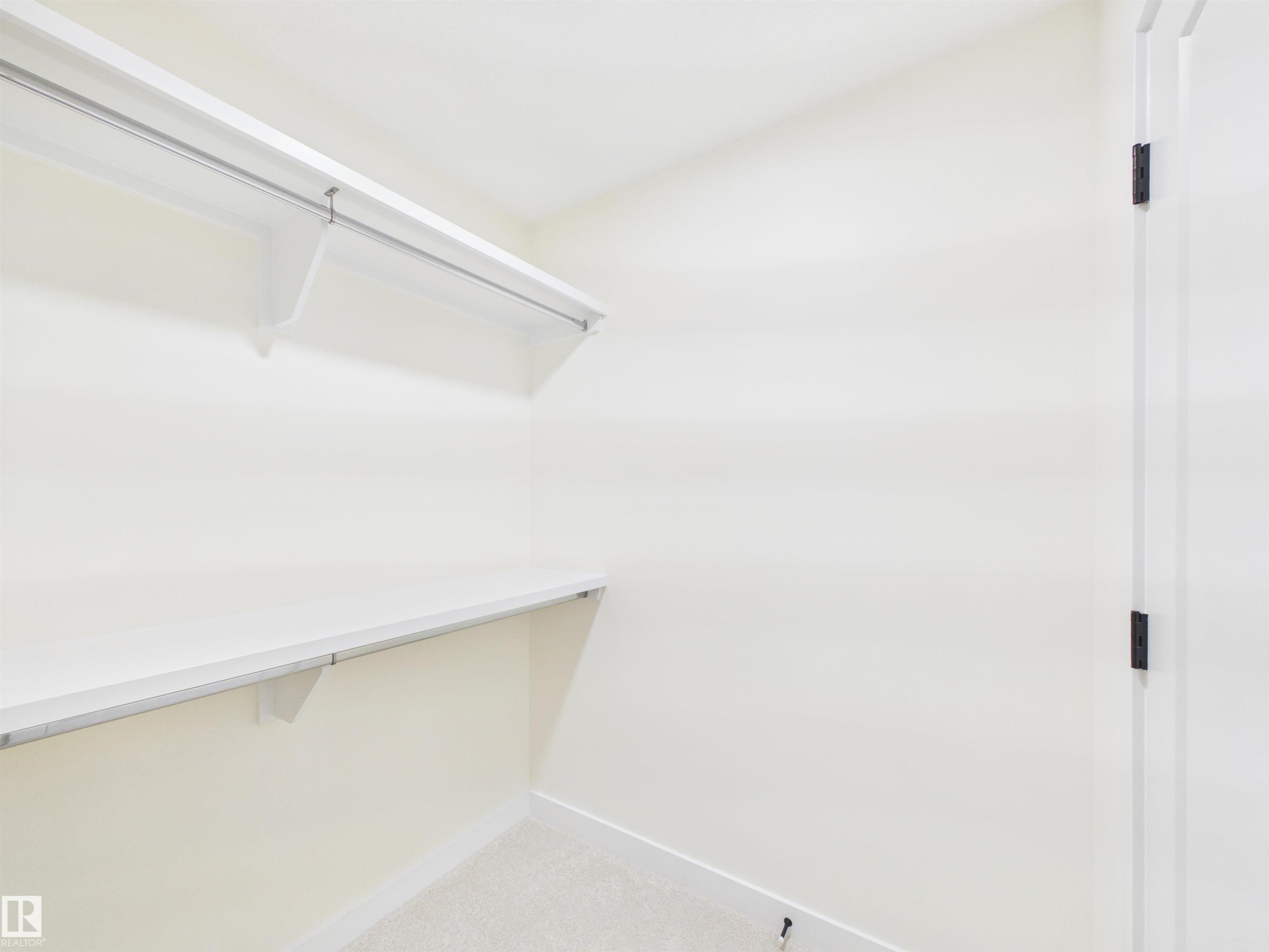223 Ravine Drive, Devon, AB