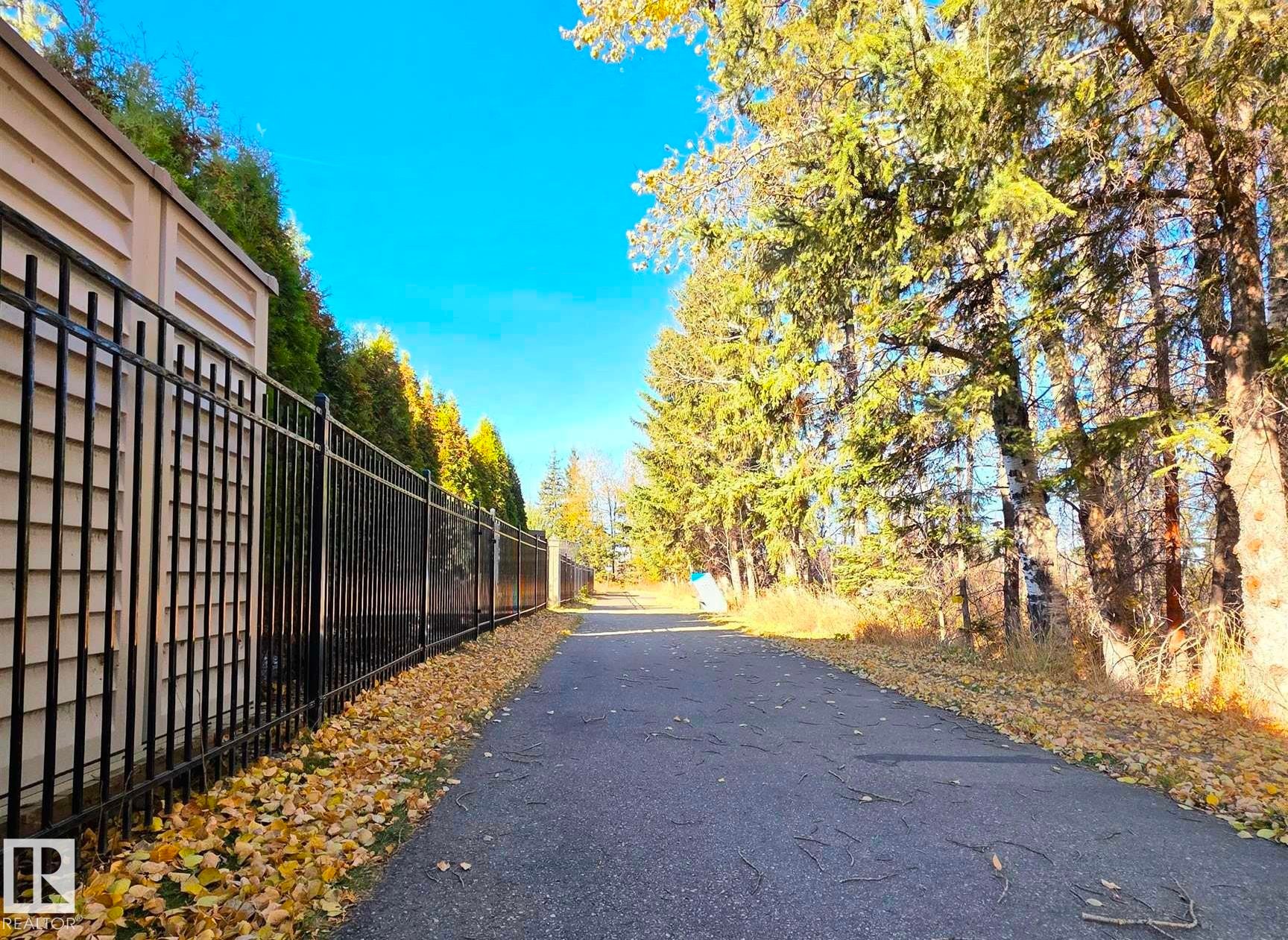 223 Ravine Drive, Devon, AB