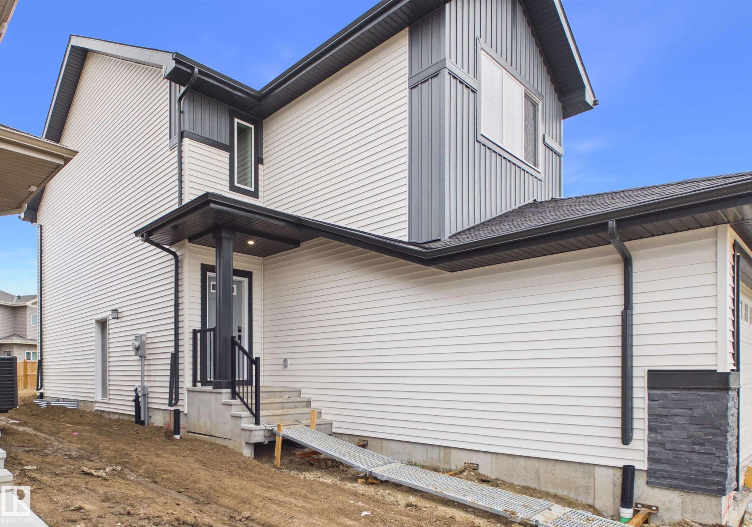 223 Ravine Drive, Devon, AB